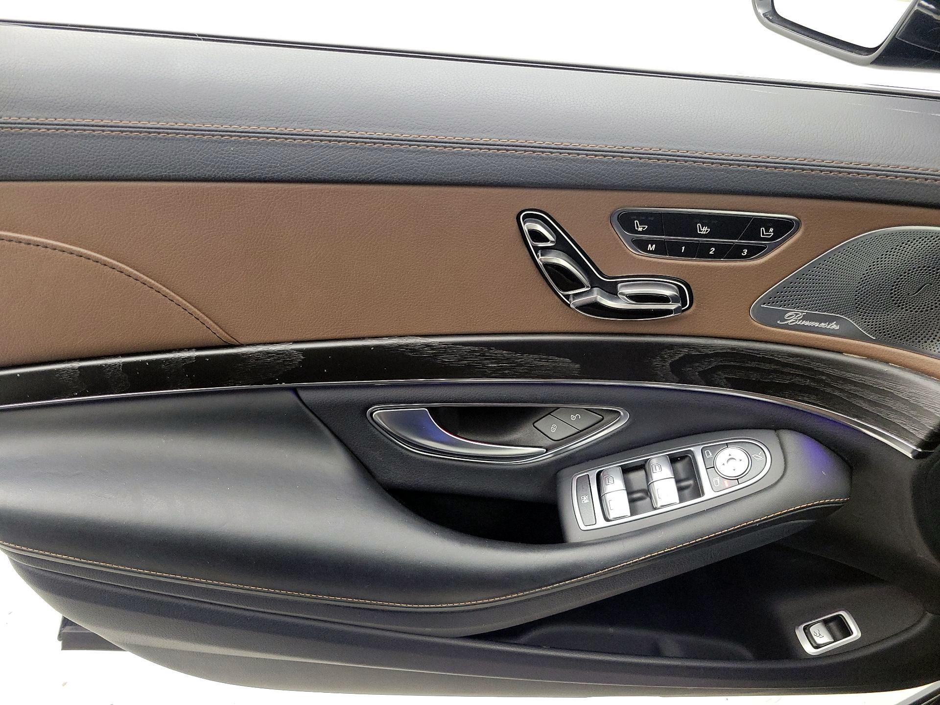 Thumbnail: 2018 Mercedes-Benz S-Class - 12