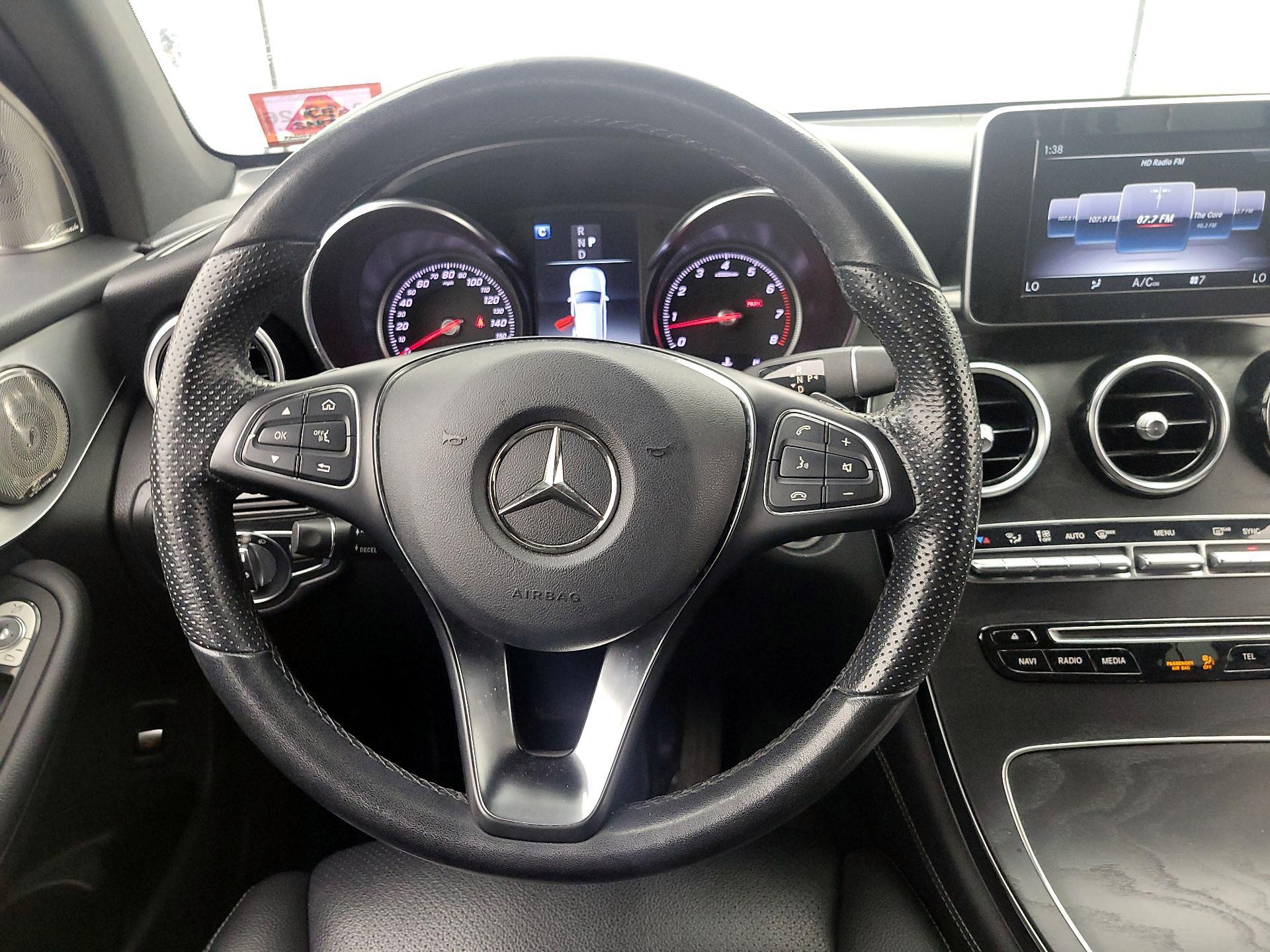 Thumbnail: 2019 Mercedes-Benz GLC - 10