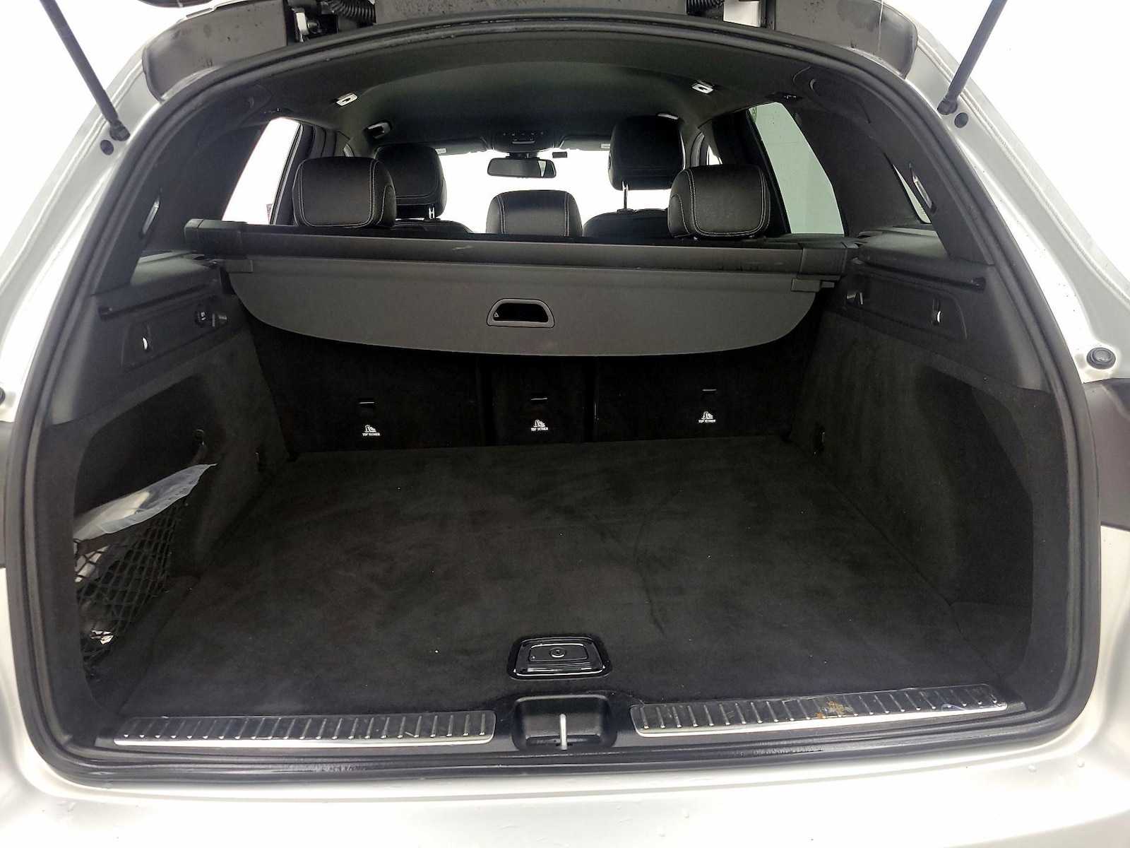 2019 Mercedes-Benz GLC GLC300 - Photo 19