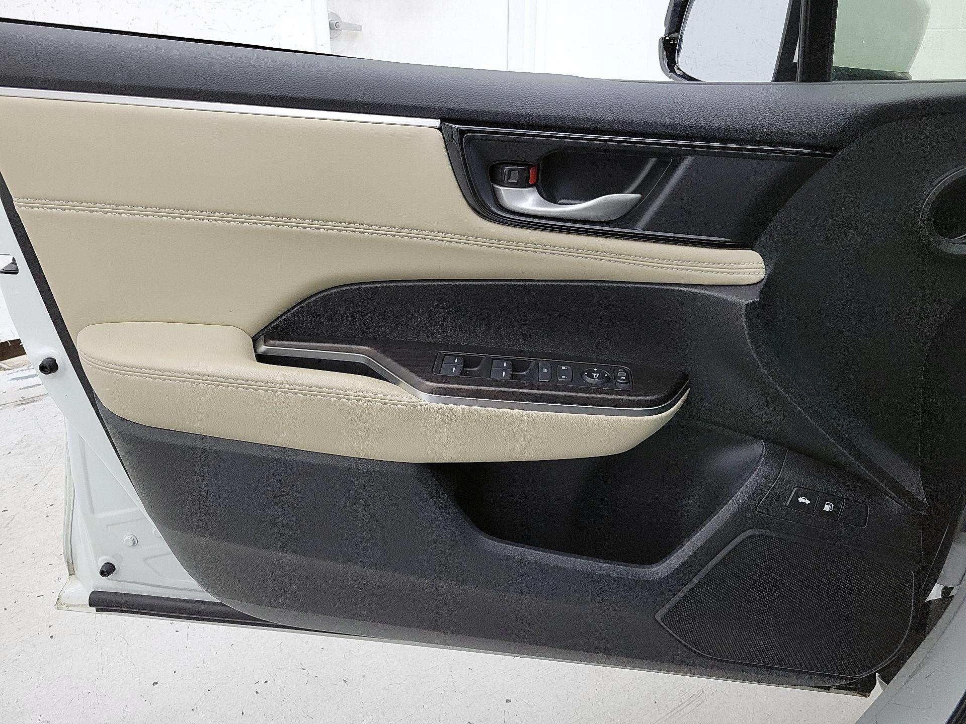 Thumbnail: 2021 Honda Clarity - 12