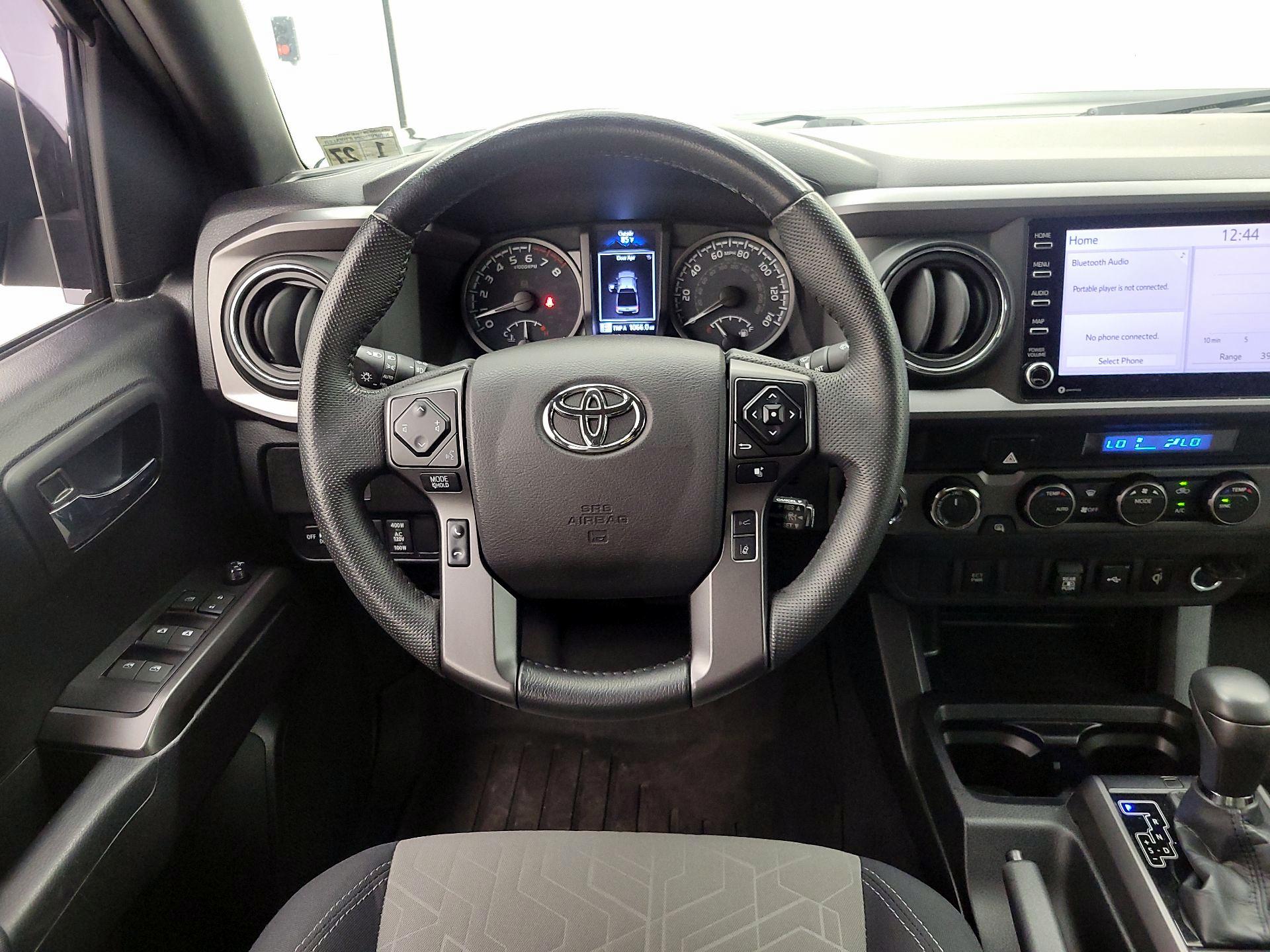 Thumbnail: 2022 Toyota Tacoma - 10
