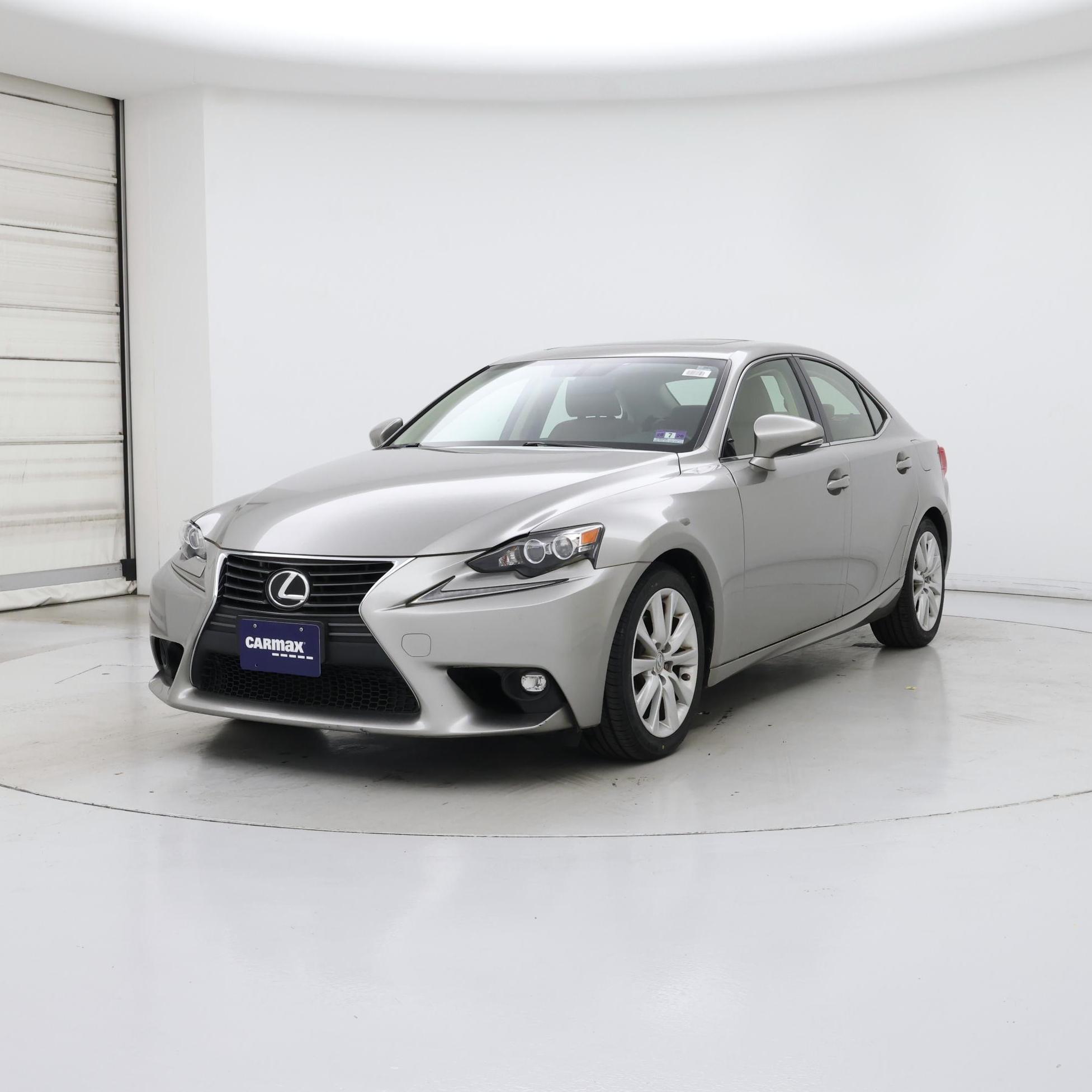 Thumbnail: 2015 Lexus IS - 4