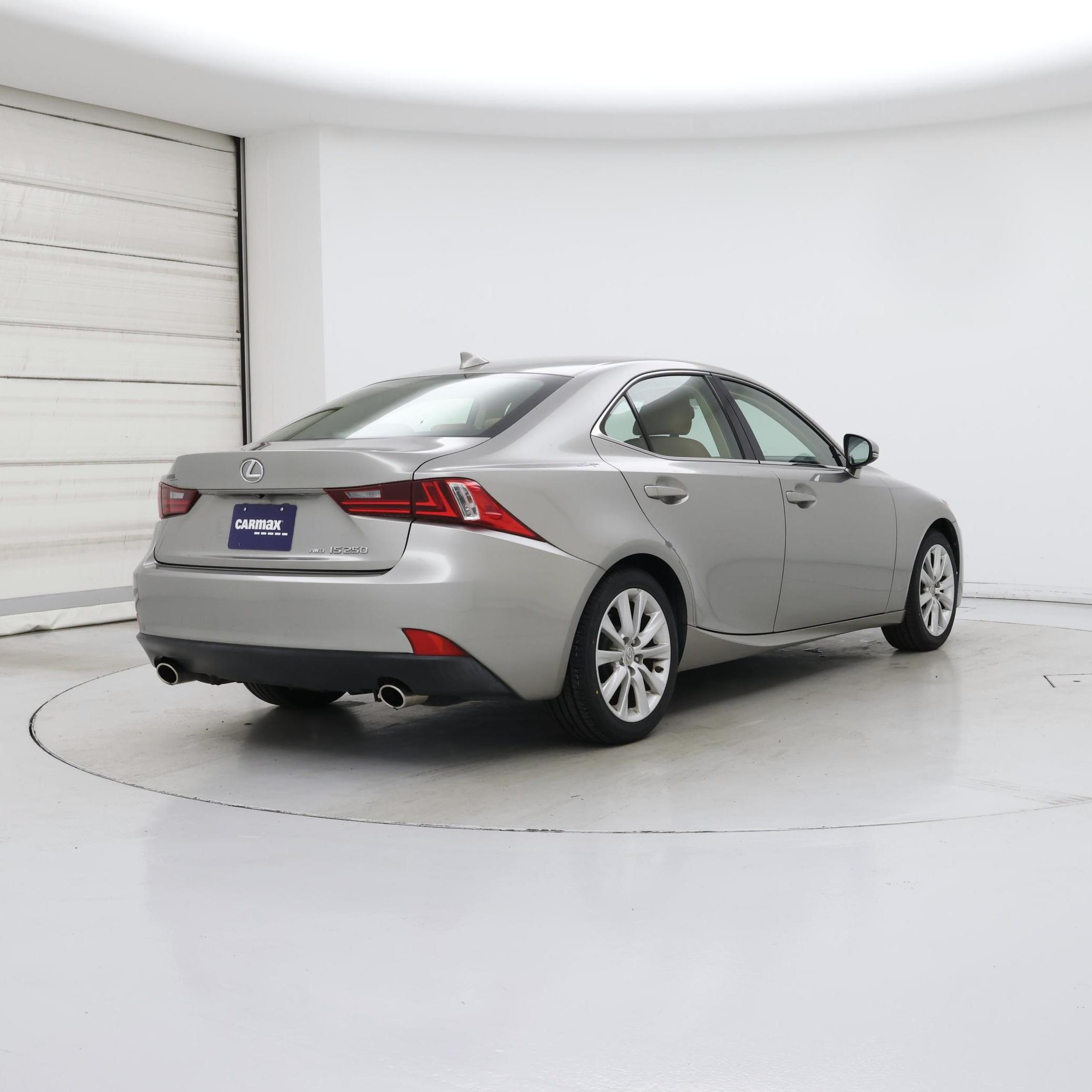 Thumbnail: 2015 Lexus IS - 8