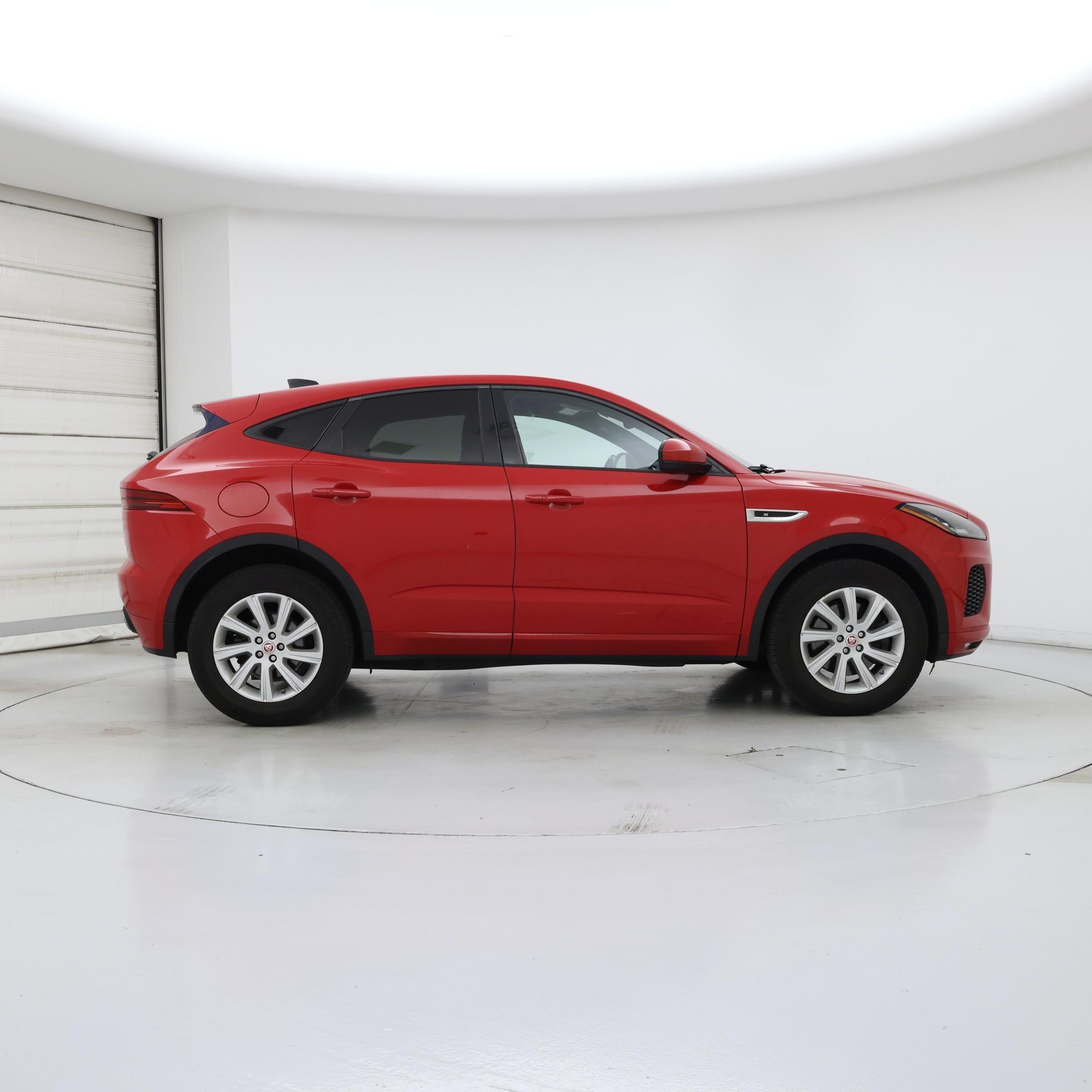 Thumbnail: 2020 Jaguar E-Pace - 7