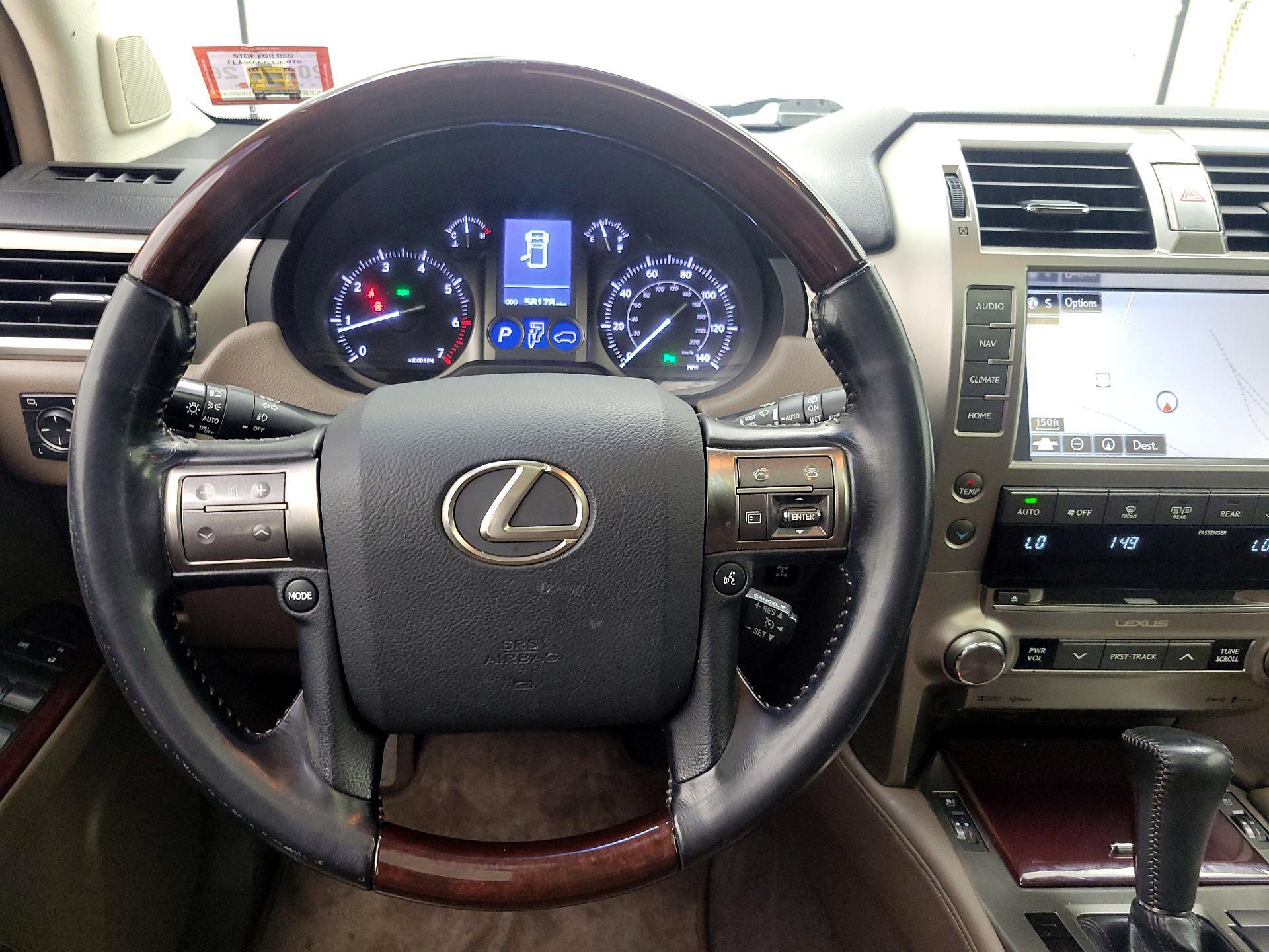 Thumbnail: 2019 Lexus GX - 10
