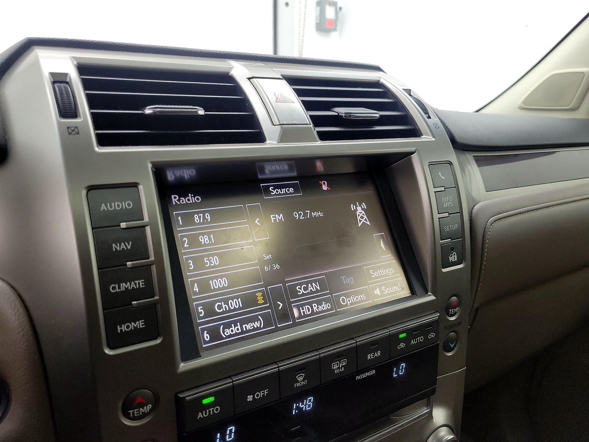 Thumbnail: 2019 Lexus GX - 15