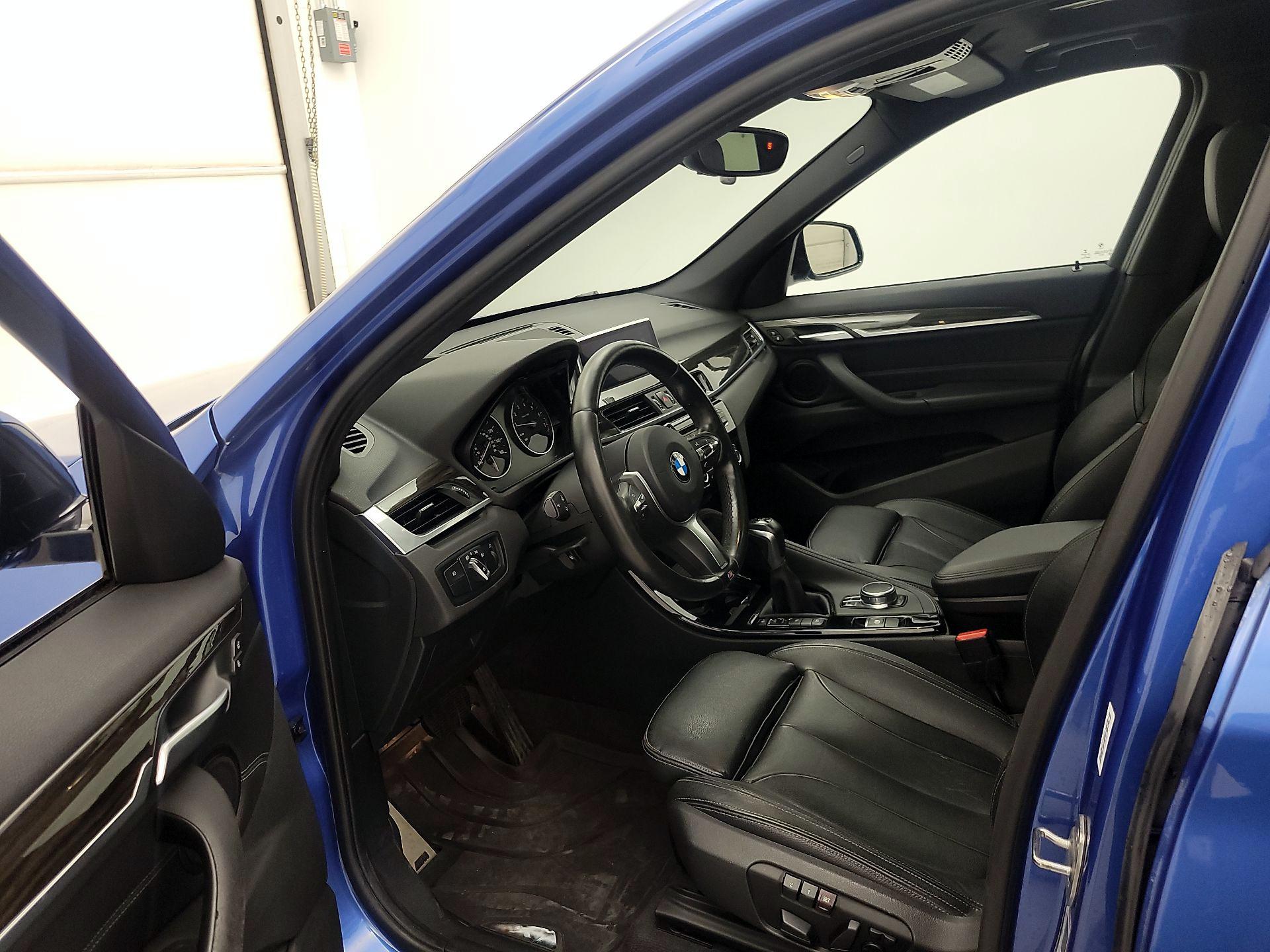 Thumbnail: 2016 BMW X1 - 11