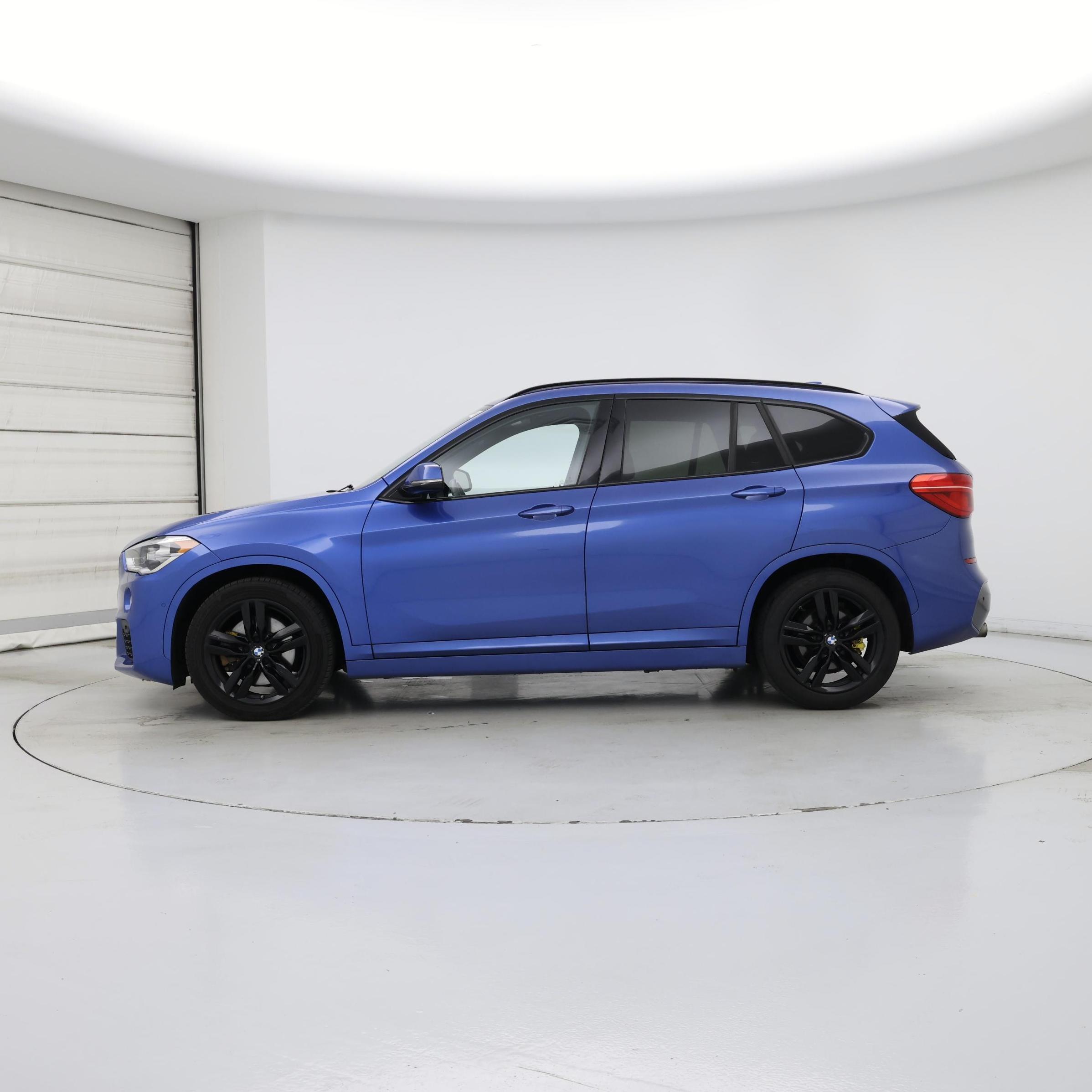 Thumbnail: 2016 BMW X1 - 3