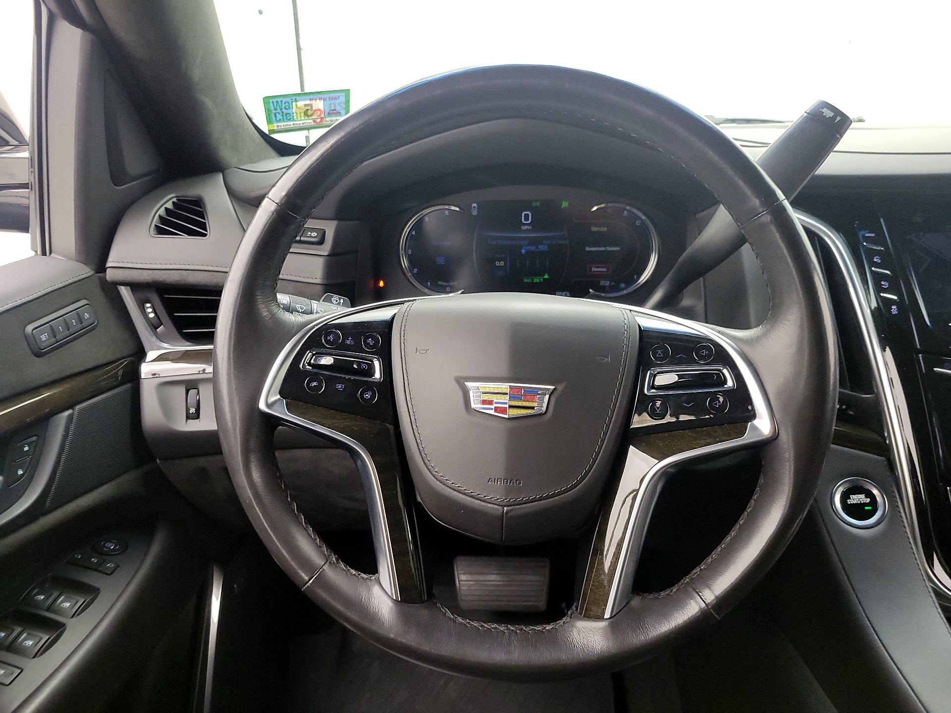 Thumbnail: 2018 Cadillac Escalade - 10