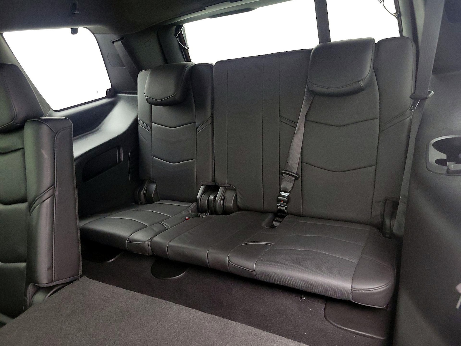 2018 Cadillac Escalade Platinum - Photo 23