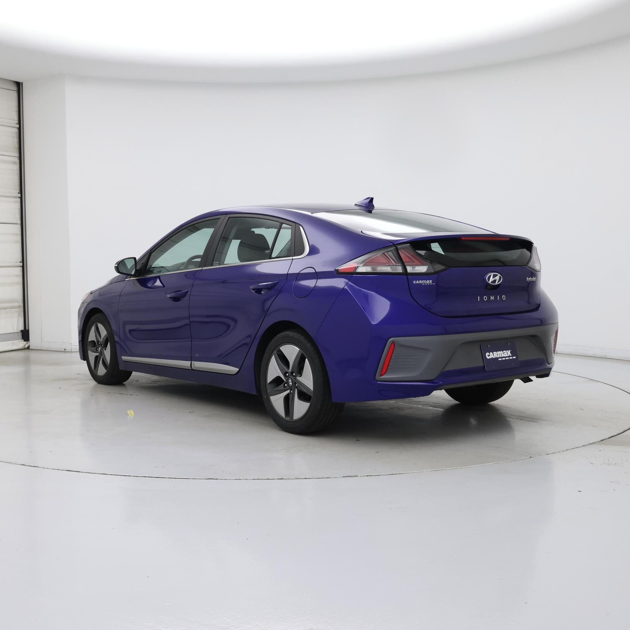 Thumbnail: 2022 Hyundai Ioniq - 2