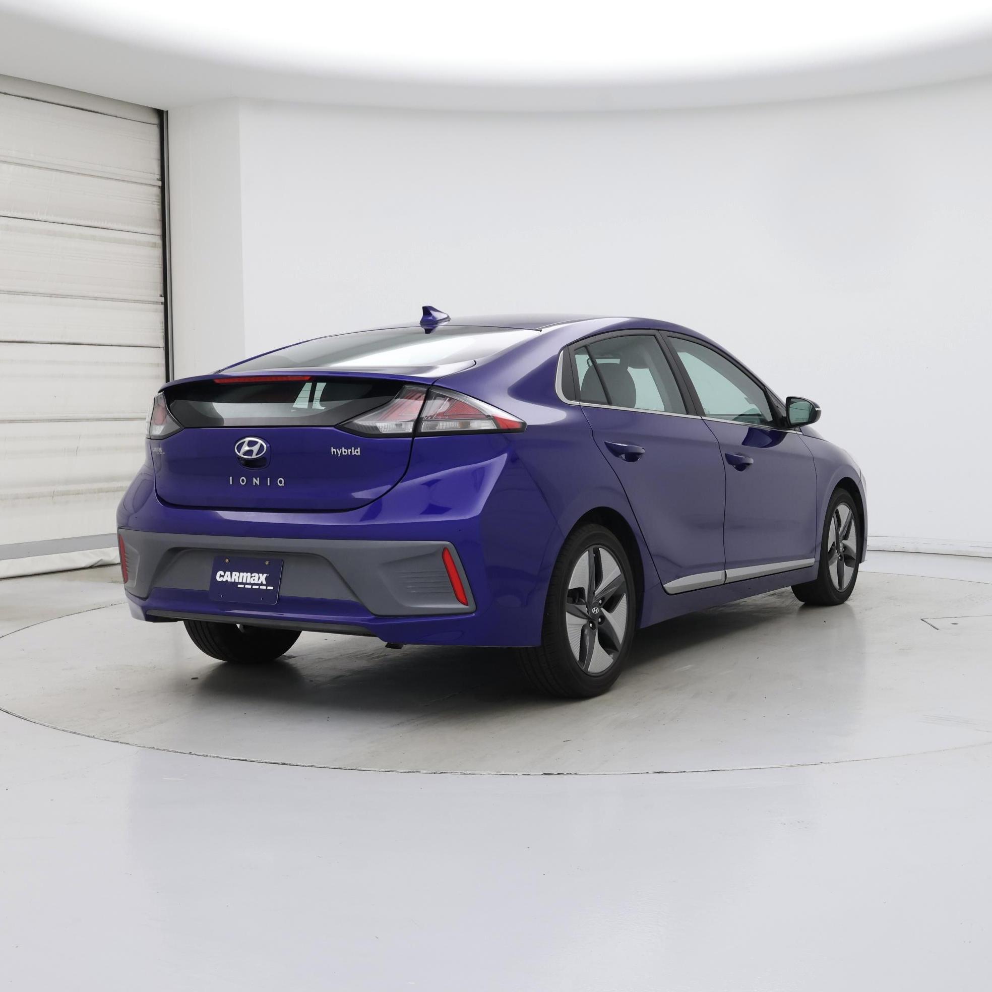 Thumbnail: 2022 Hyundai Ioniq - 8