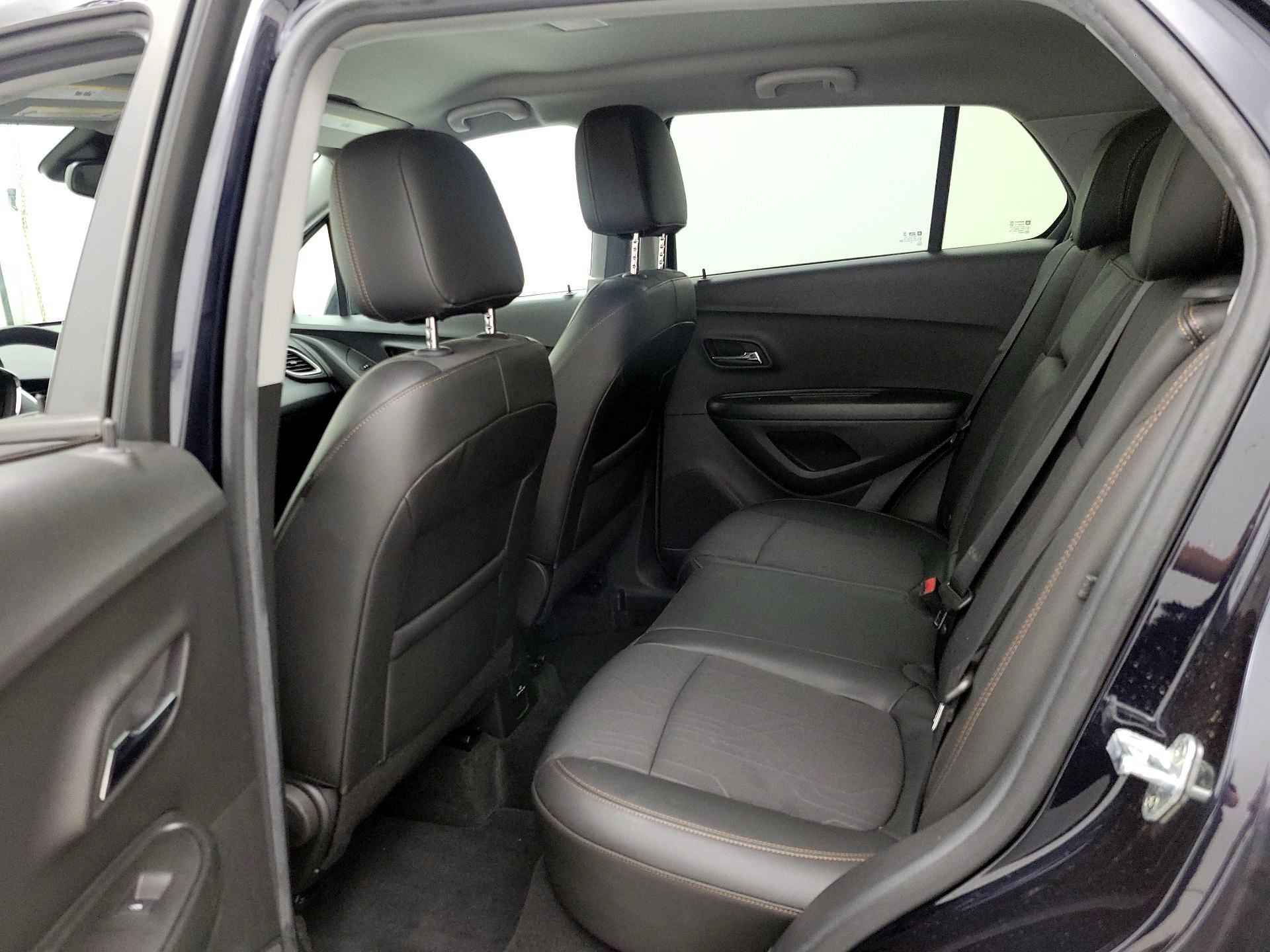 Thumbnail: 2022 Chevrolet Trax - 19