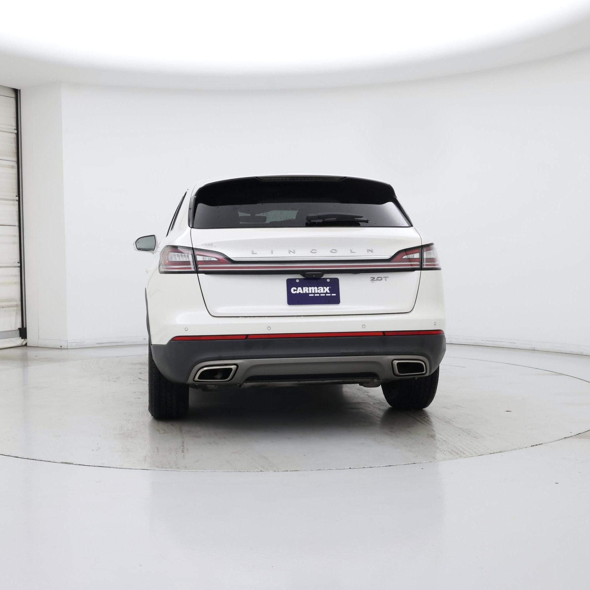 Thumbnail: 2019 Lincoln Nautilus - 6