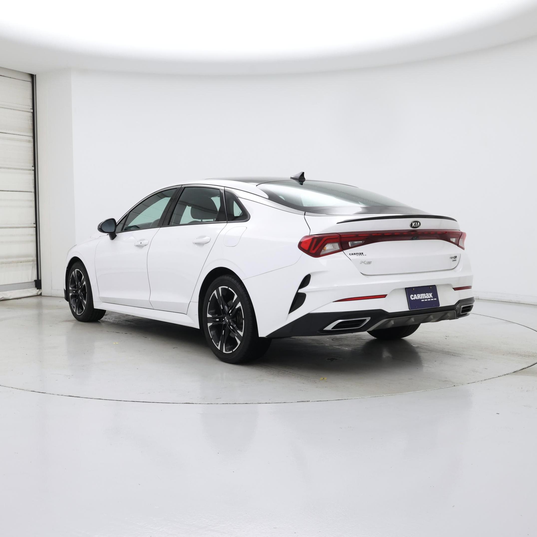 Thumbnail: 2021 Kia K5 - 2