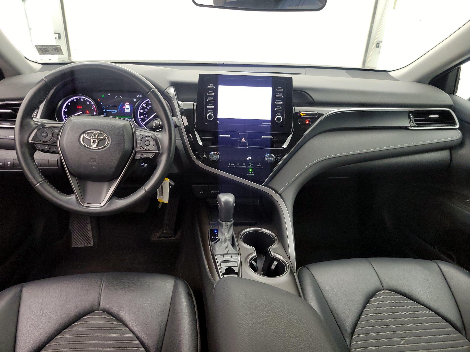Thumbnail: 2023 Toyota Camry - 9