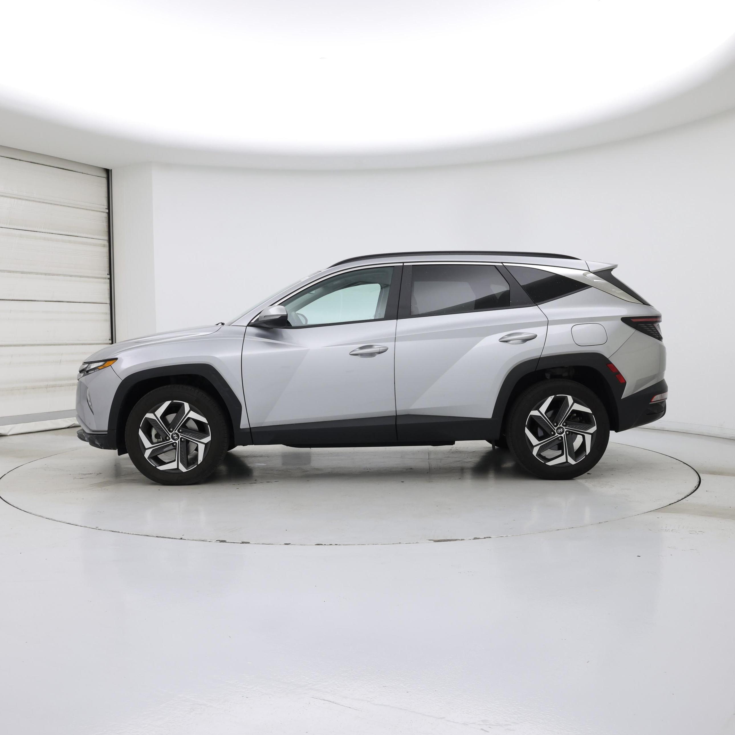 Thumbnail: 2022 Hyundai Tucson - 3