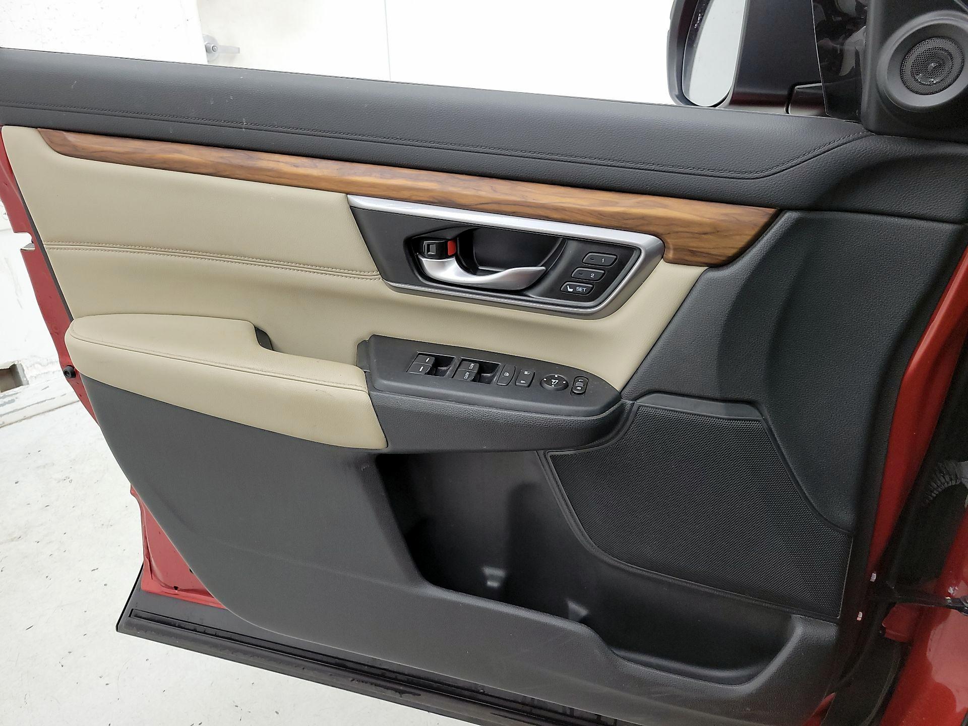 Thumbnail: 2019 Honda CR-V - 12