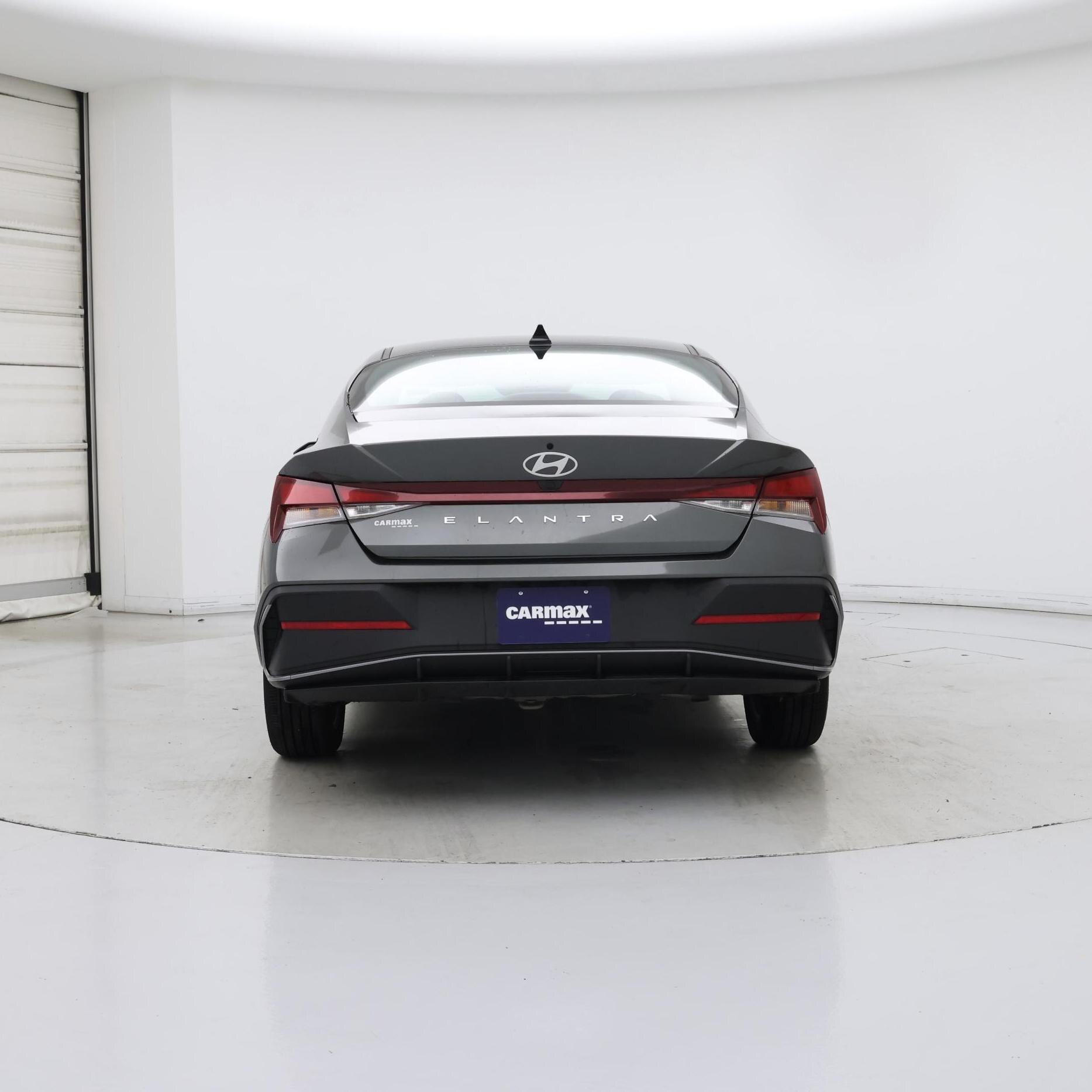 Thumbnail: 2024 Hyundai Elantra - 6