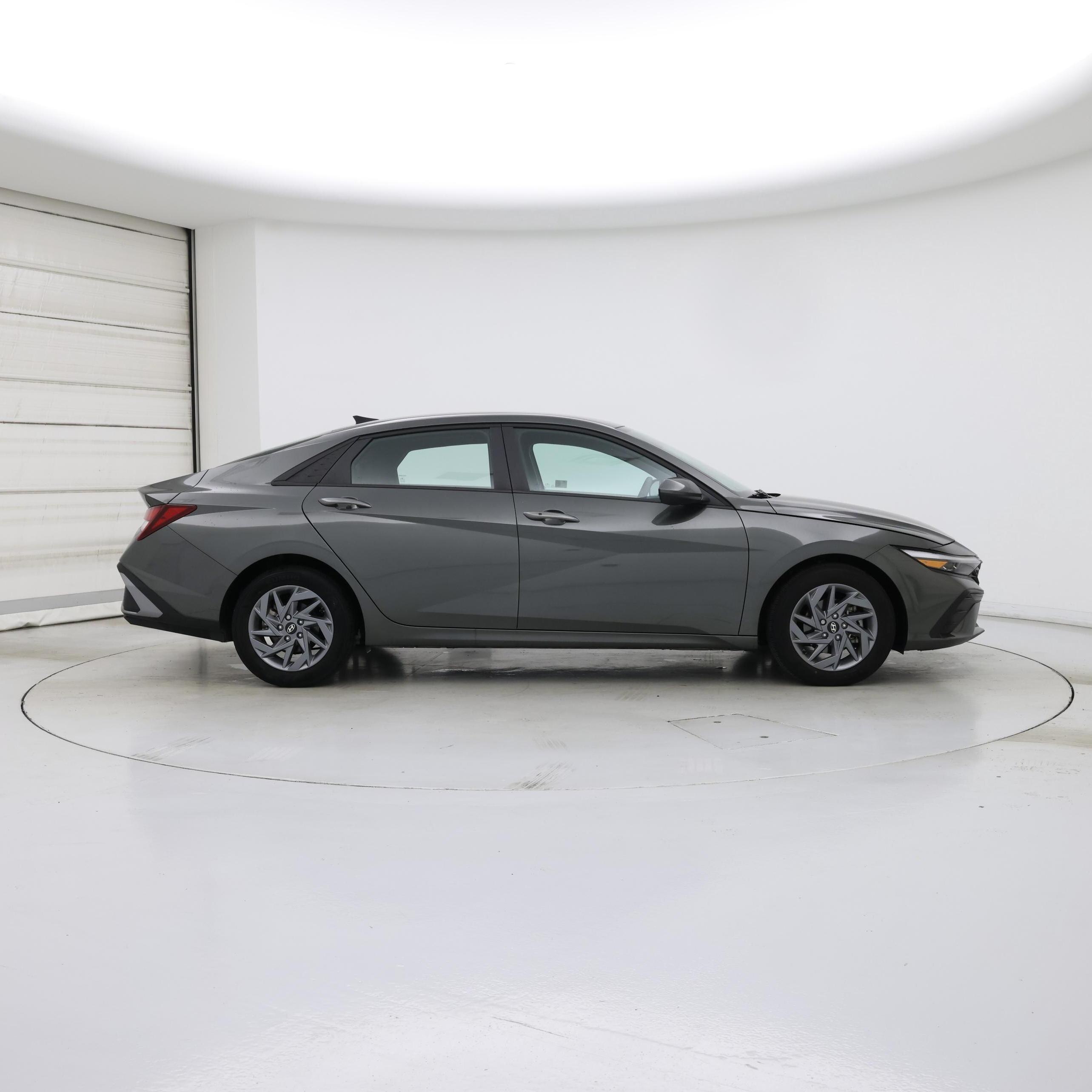 Thumbnail: 2024 Hyundai Elantra - 7