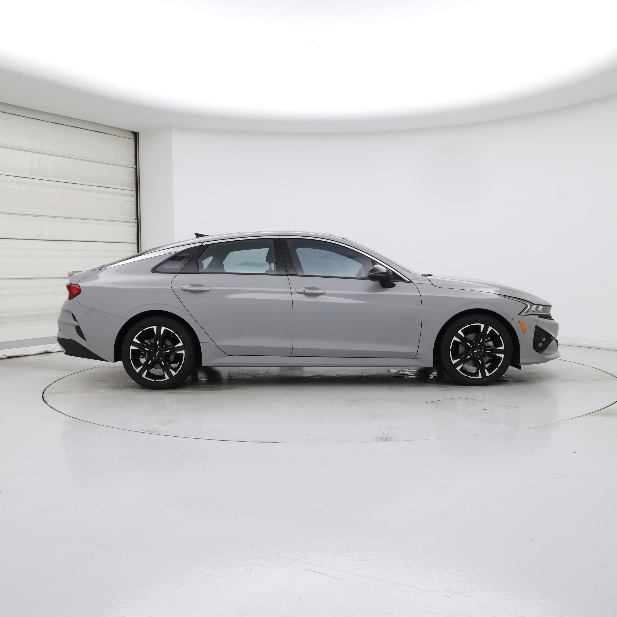 Thumbnail: 2023 Kia K5 - 7