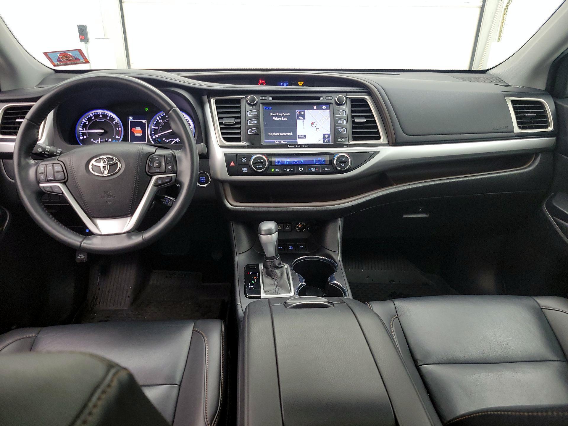 Thumbnail: 2019 Toyota Highlander - 9