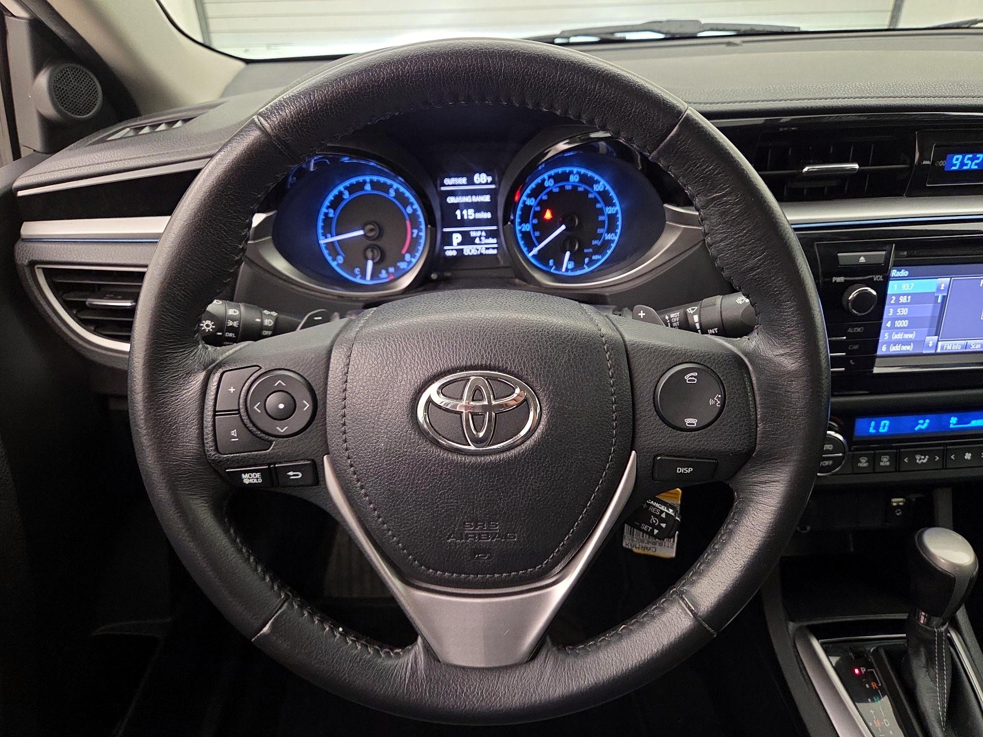 Thumbnail: 2016 Toyota Corolla - 10