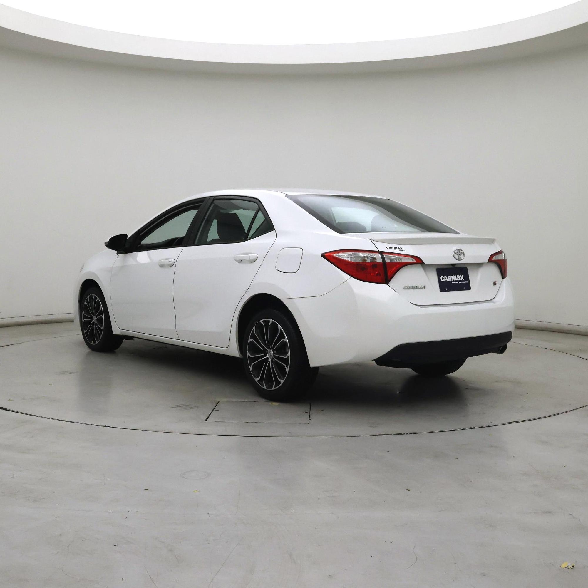 Thumbnail: 2016 Toyota Corolla - 2