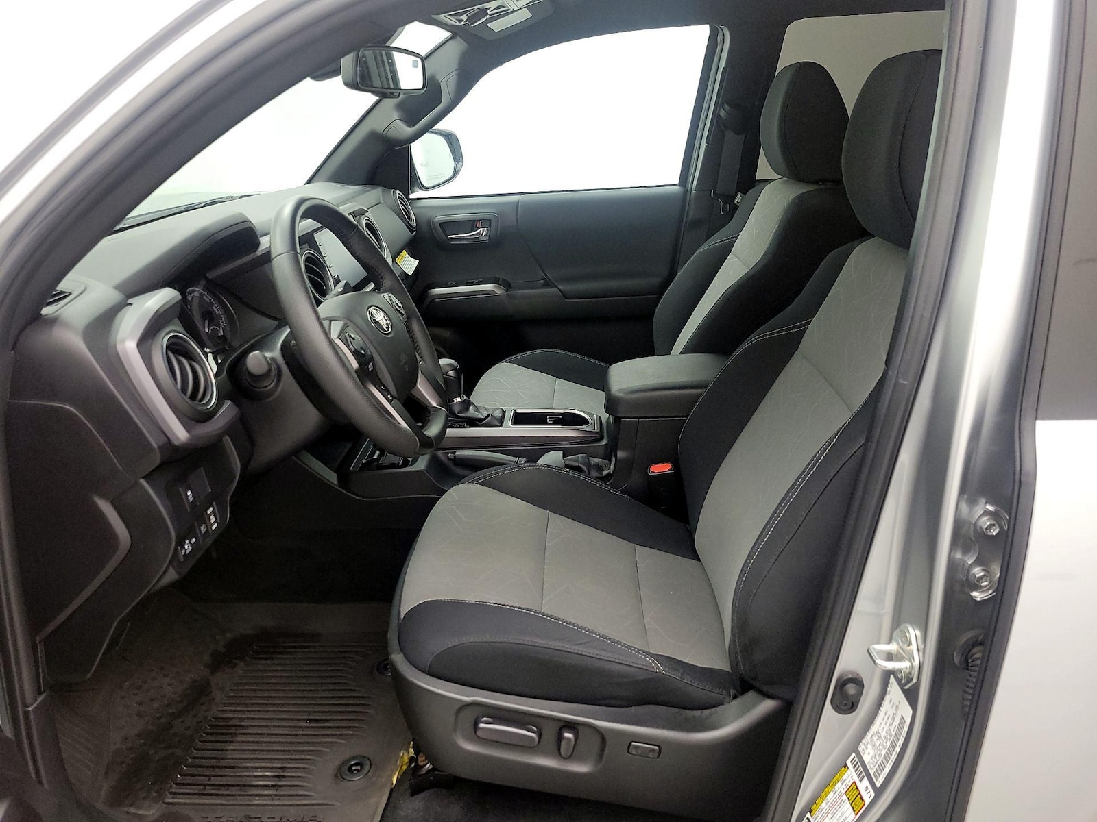 Power Seat(s) & Side Airbags