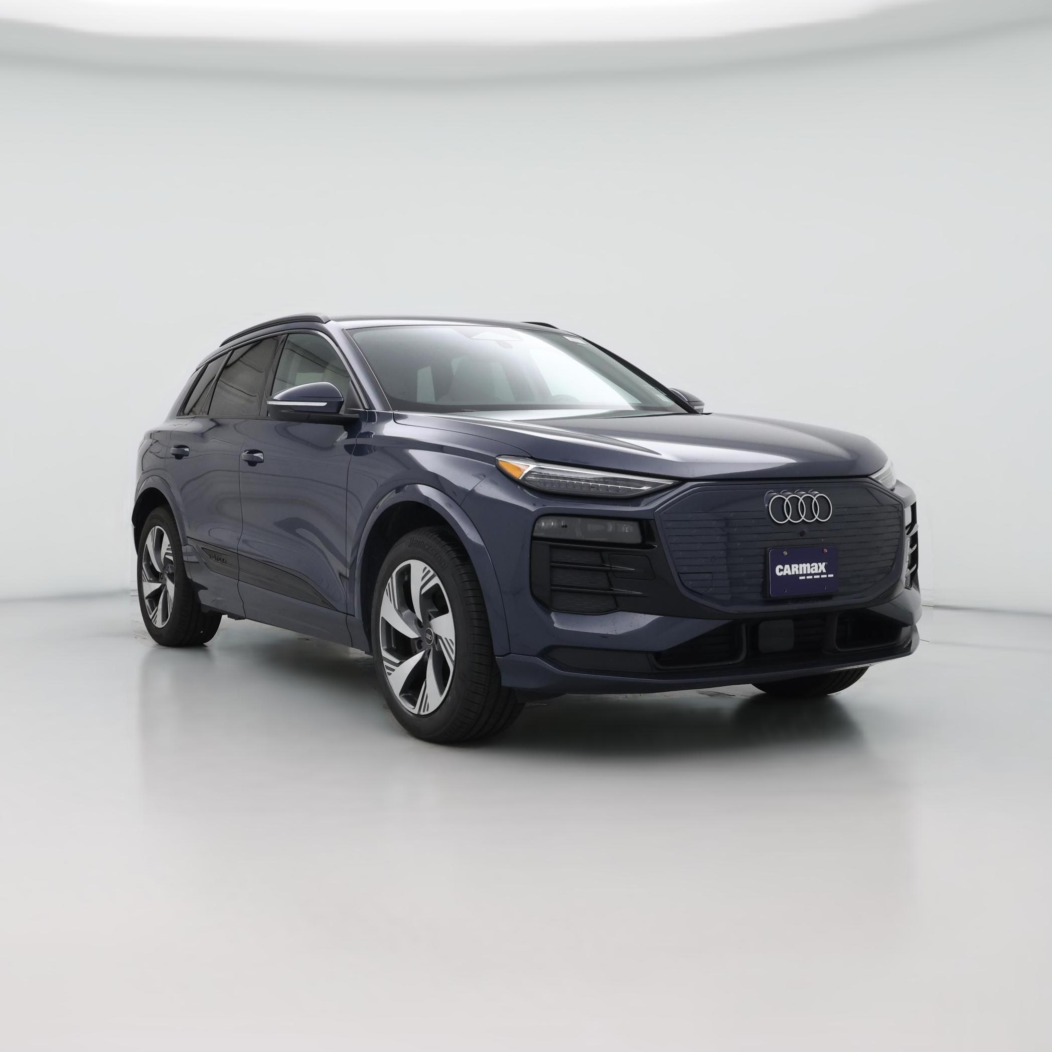 Thumbnail: 2025 Audi Q6 e-tron - 1