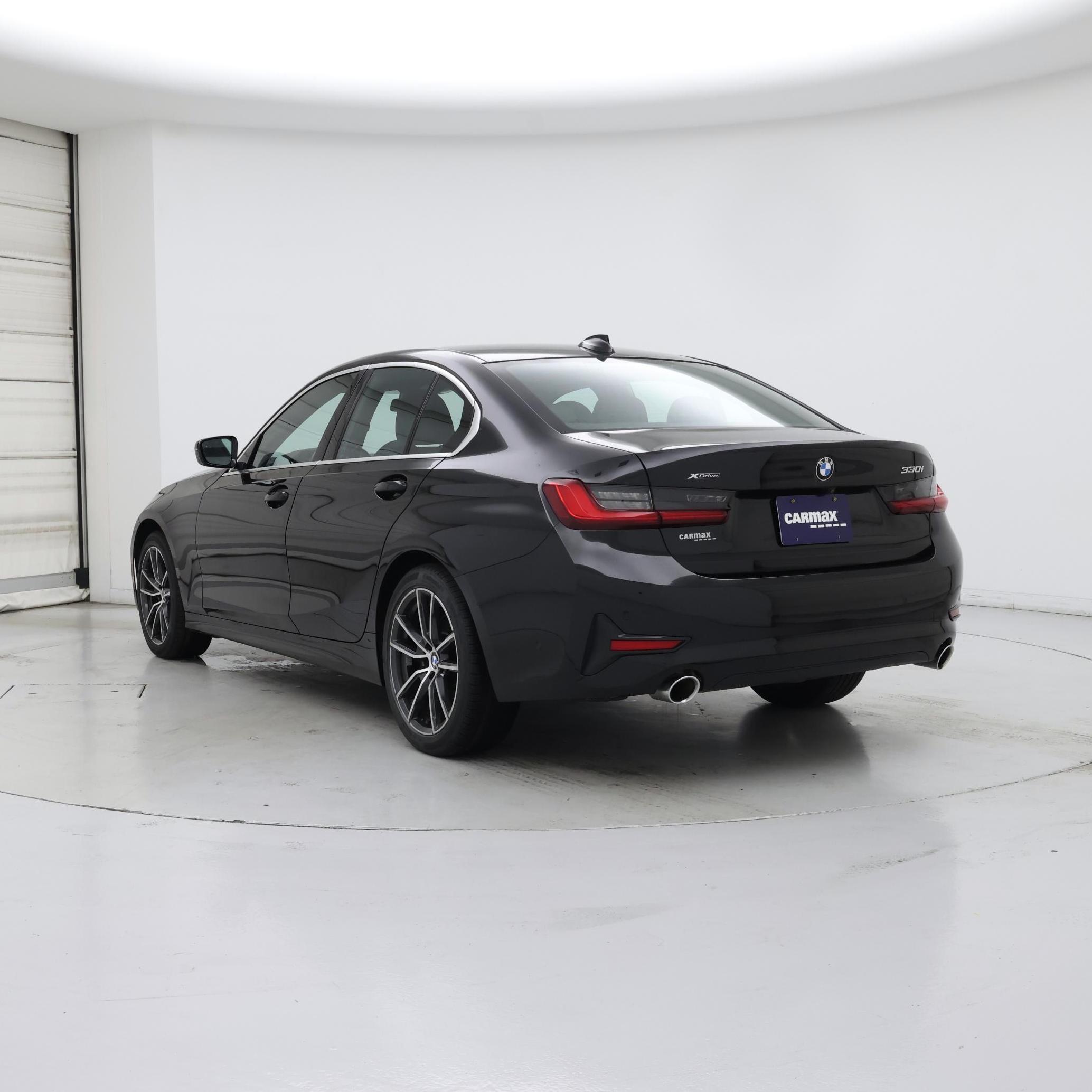 Thumbnail: 2021 BMW 3 Series - 2