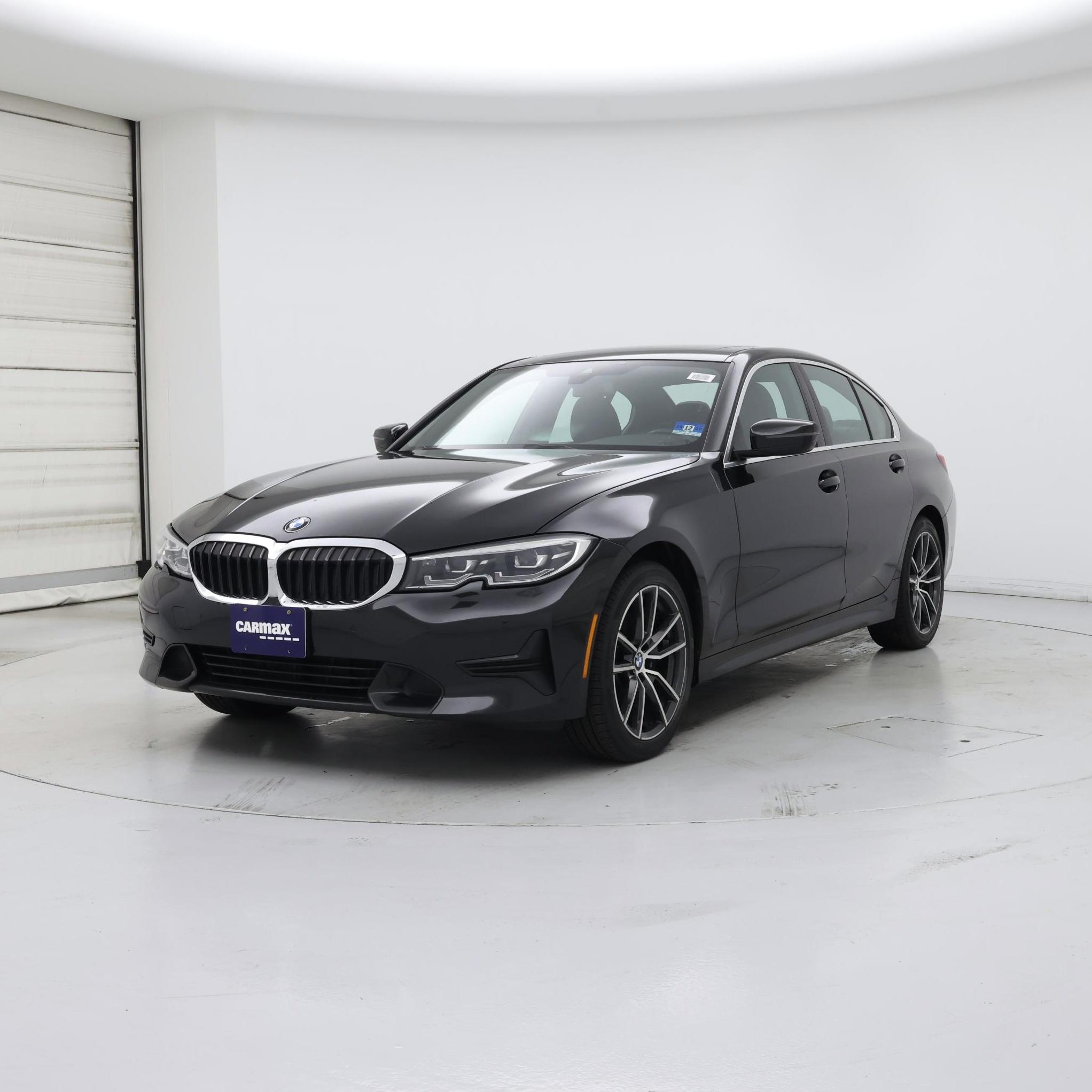 Thumbnail: 2021 BMW 3 Series - 4