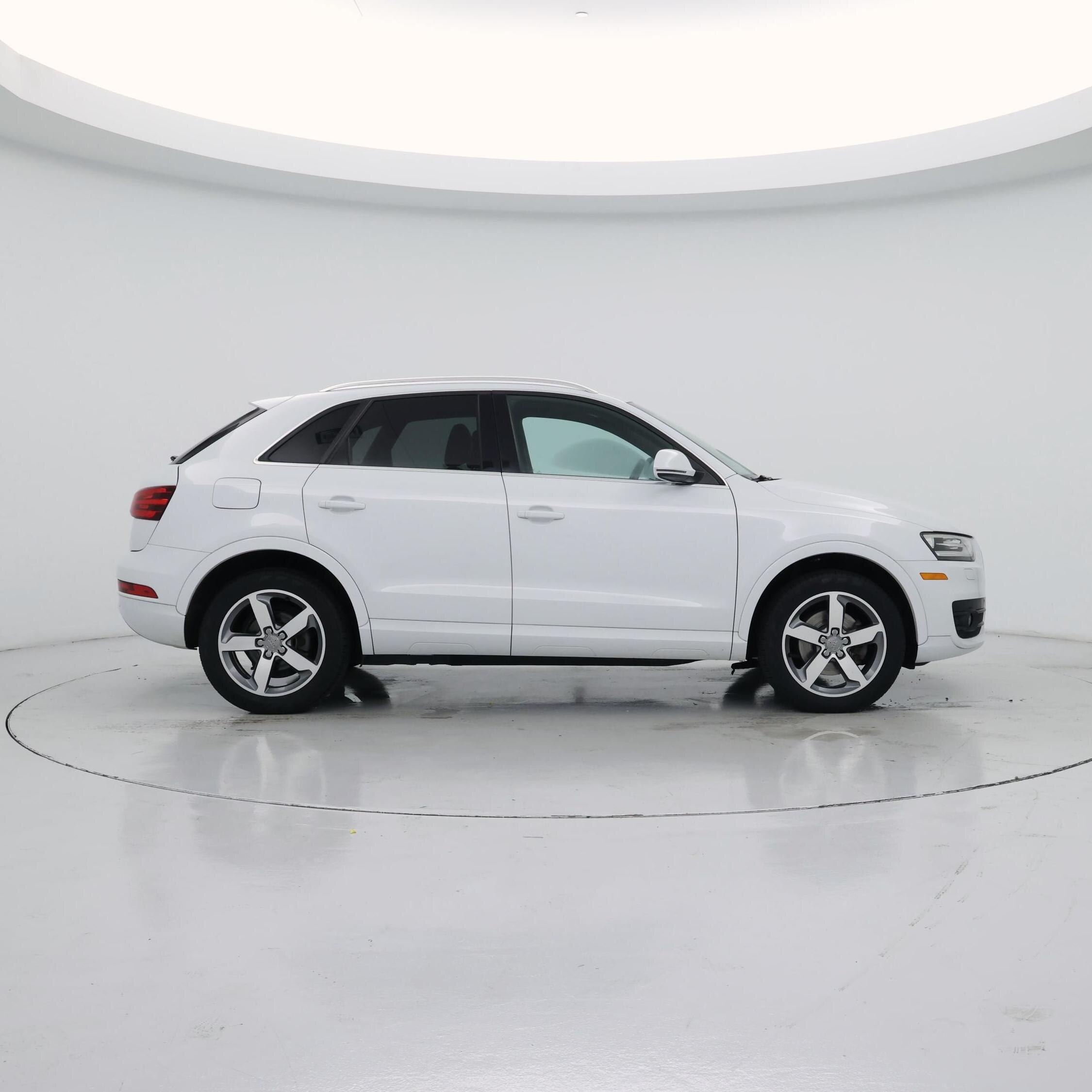Thumbnail: 2015 Audi Q3 - 7
