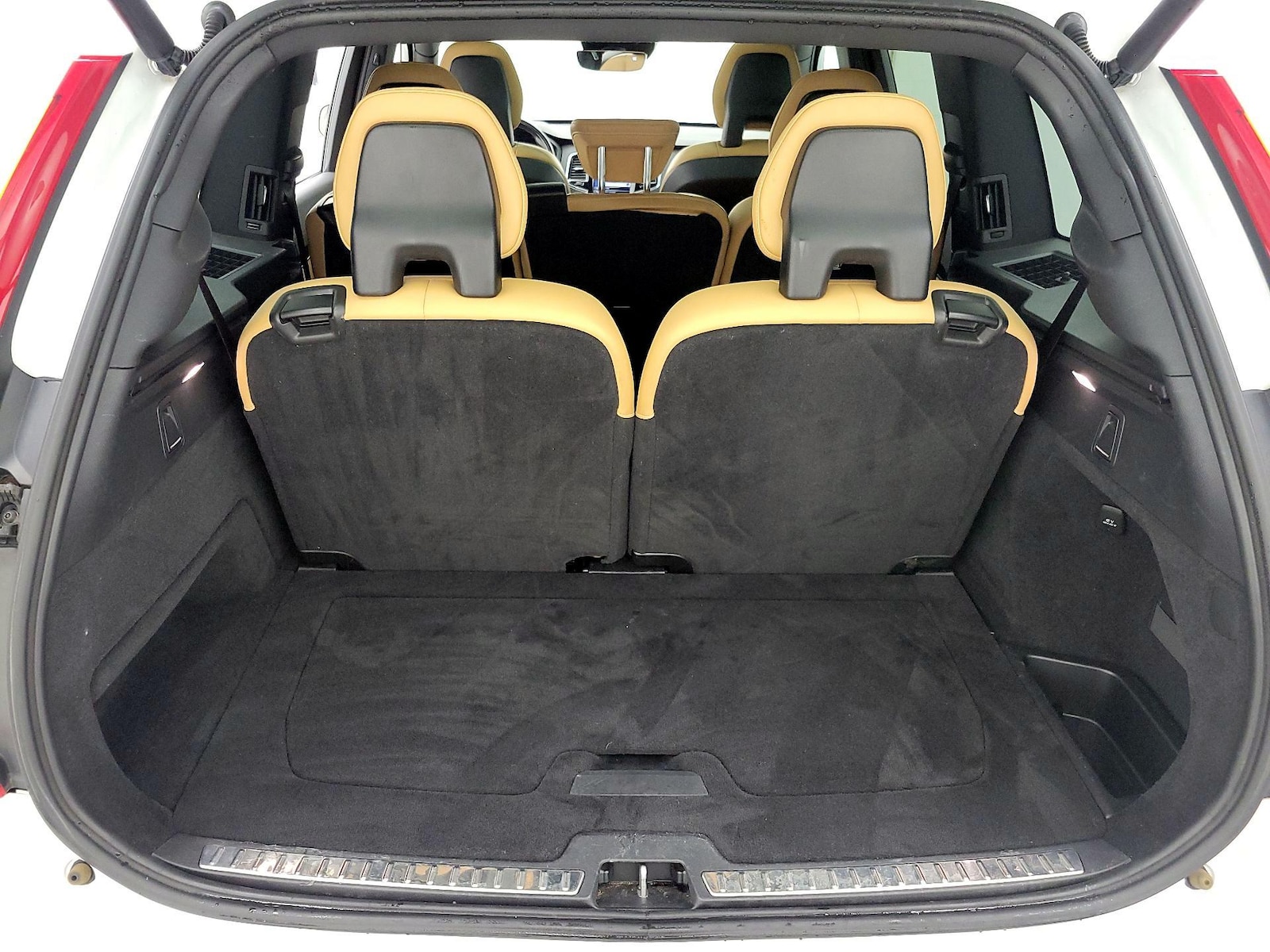 2017 Volvo XC90 Momentum - Photo 24