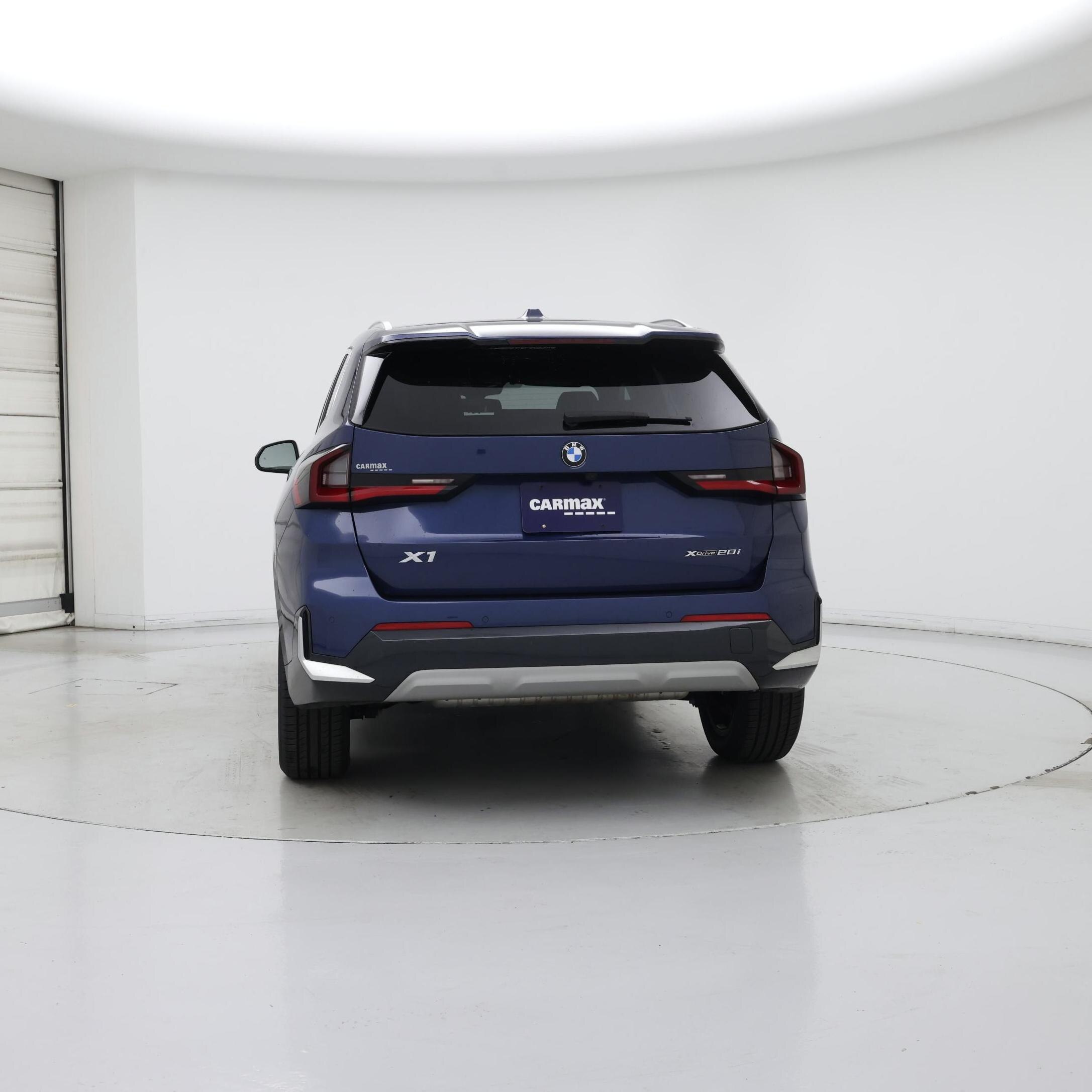 Thumbnail: 2023 BMW X1 - 6