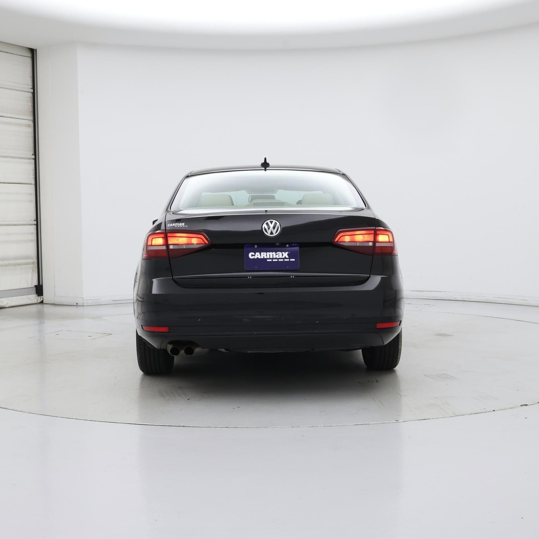 Thumbnail: 2017 Volkswagen Jetta - 6