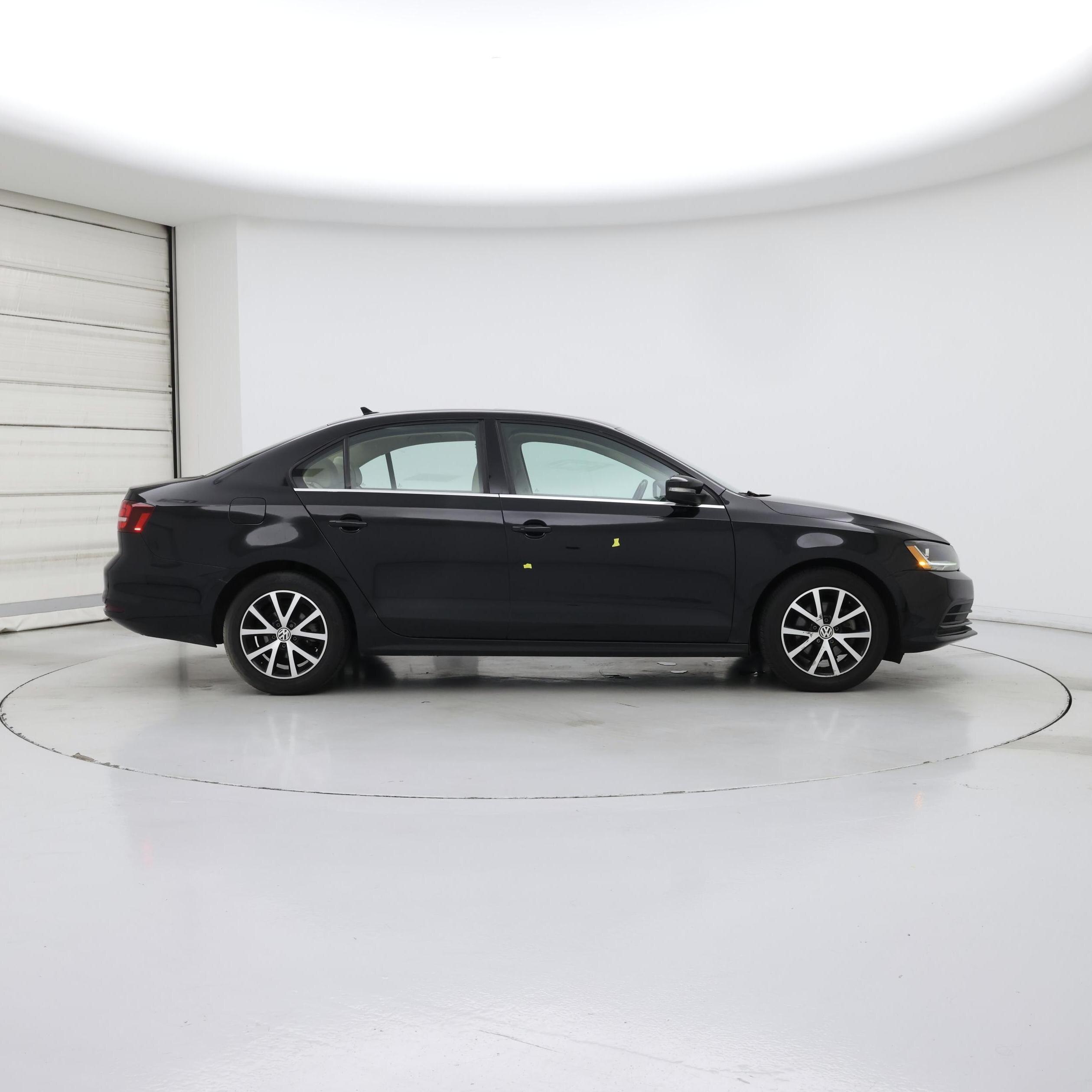 Thumbnail: 2017 Volkswagen Jetta - 7