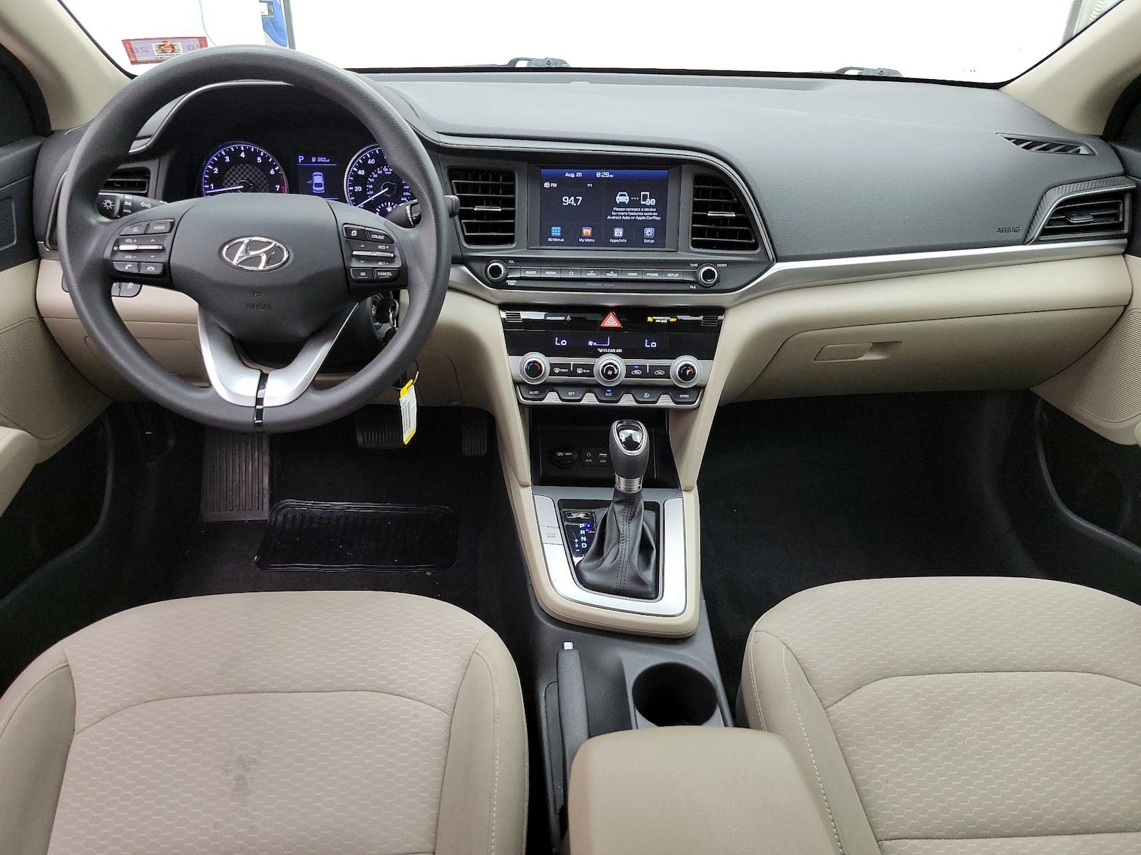2020 Hyundai Elantra SEL - Photo 10