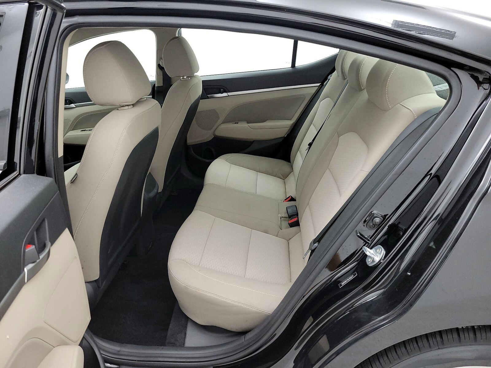 2020 Hyundai Elantra SEL - Photo 20