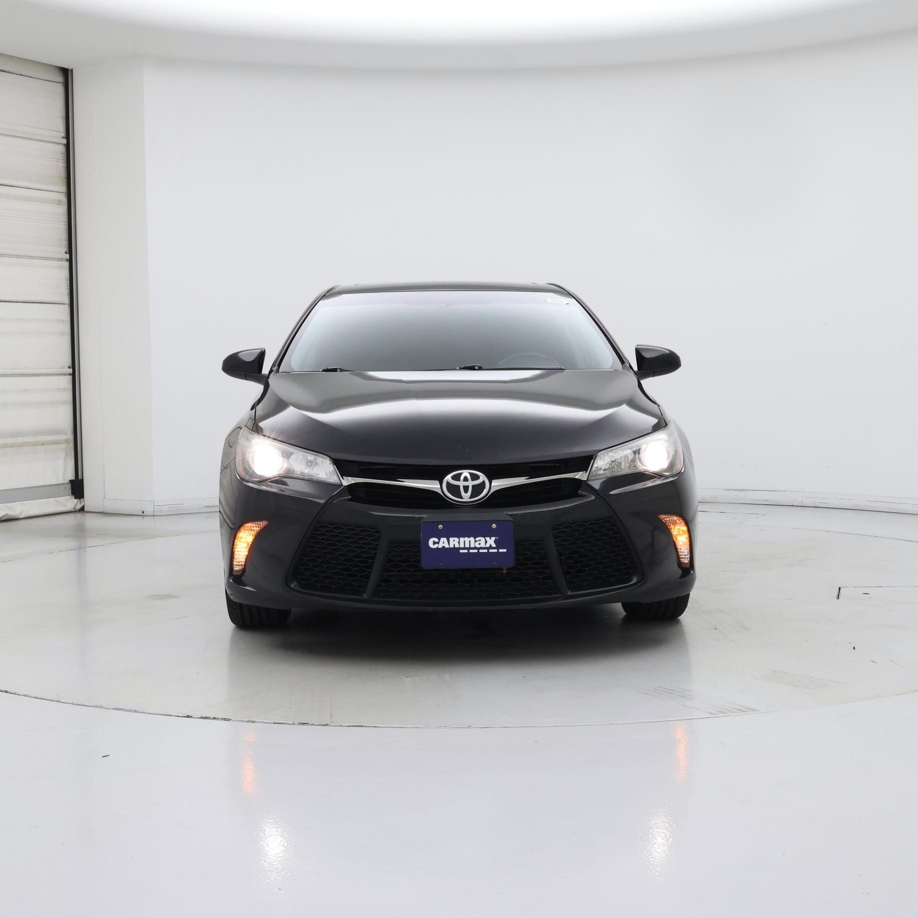 Thumbnail: 2017 Toyota Camry - 5