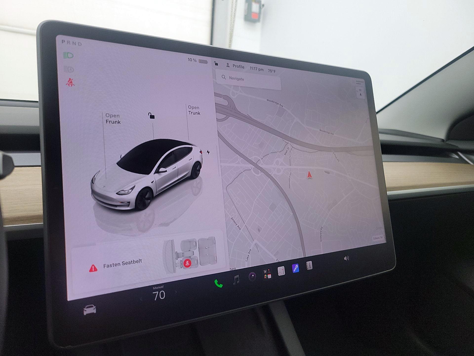 Thumbnail: 2023 Tesla Model 3 - 13