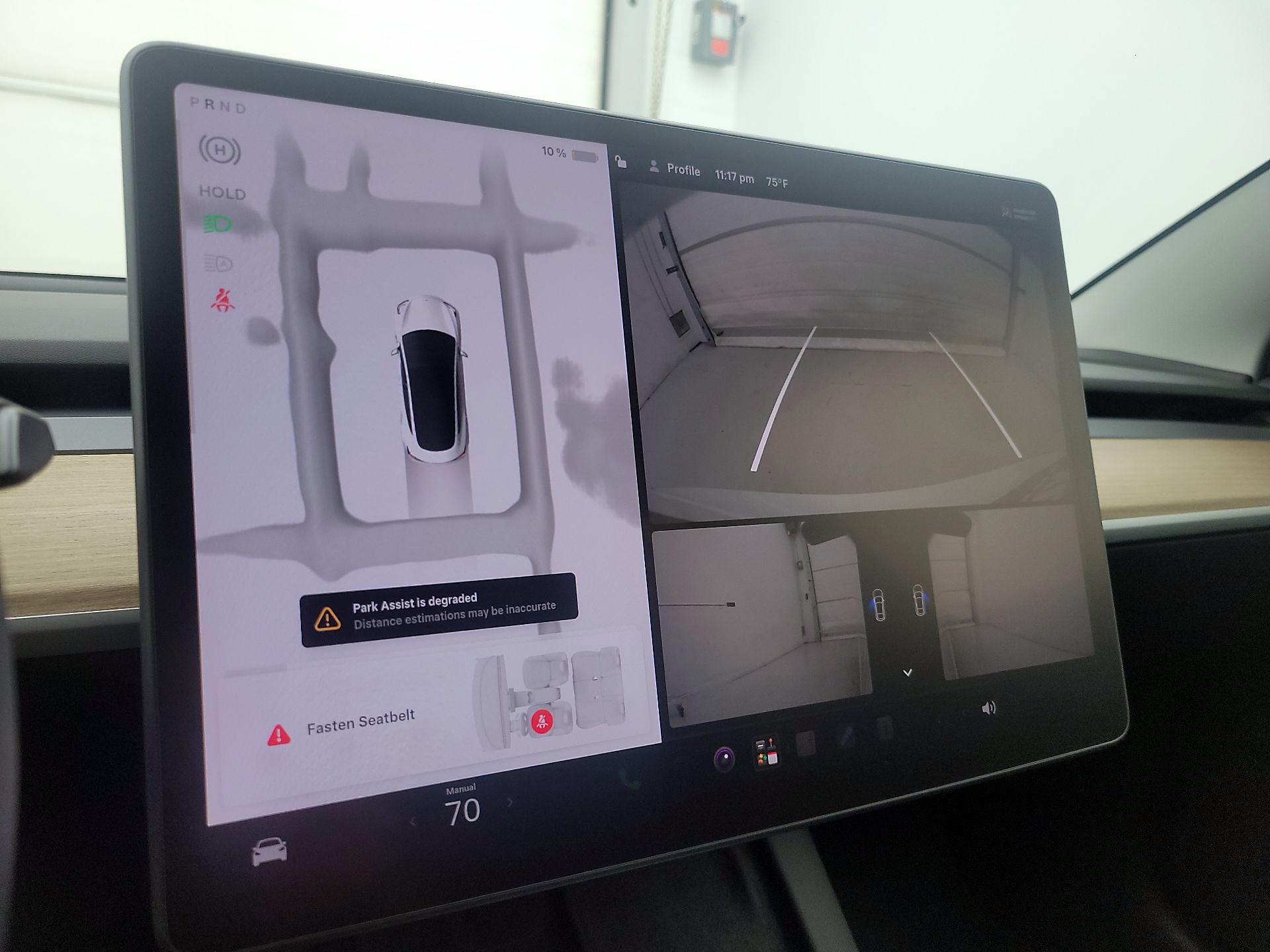 Thumbnail: 2023 Tesla Model 3 - 14