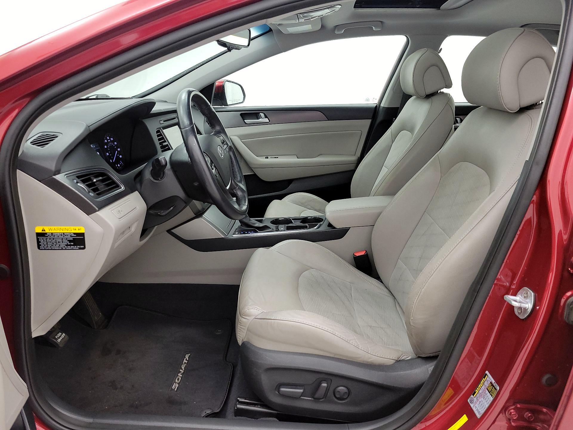 Thumbnail: 2016 Hyundai Sonata - 11