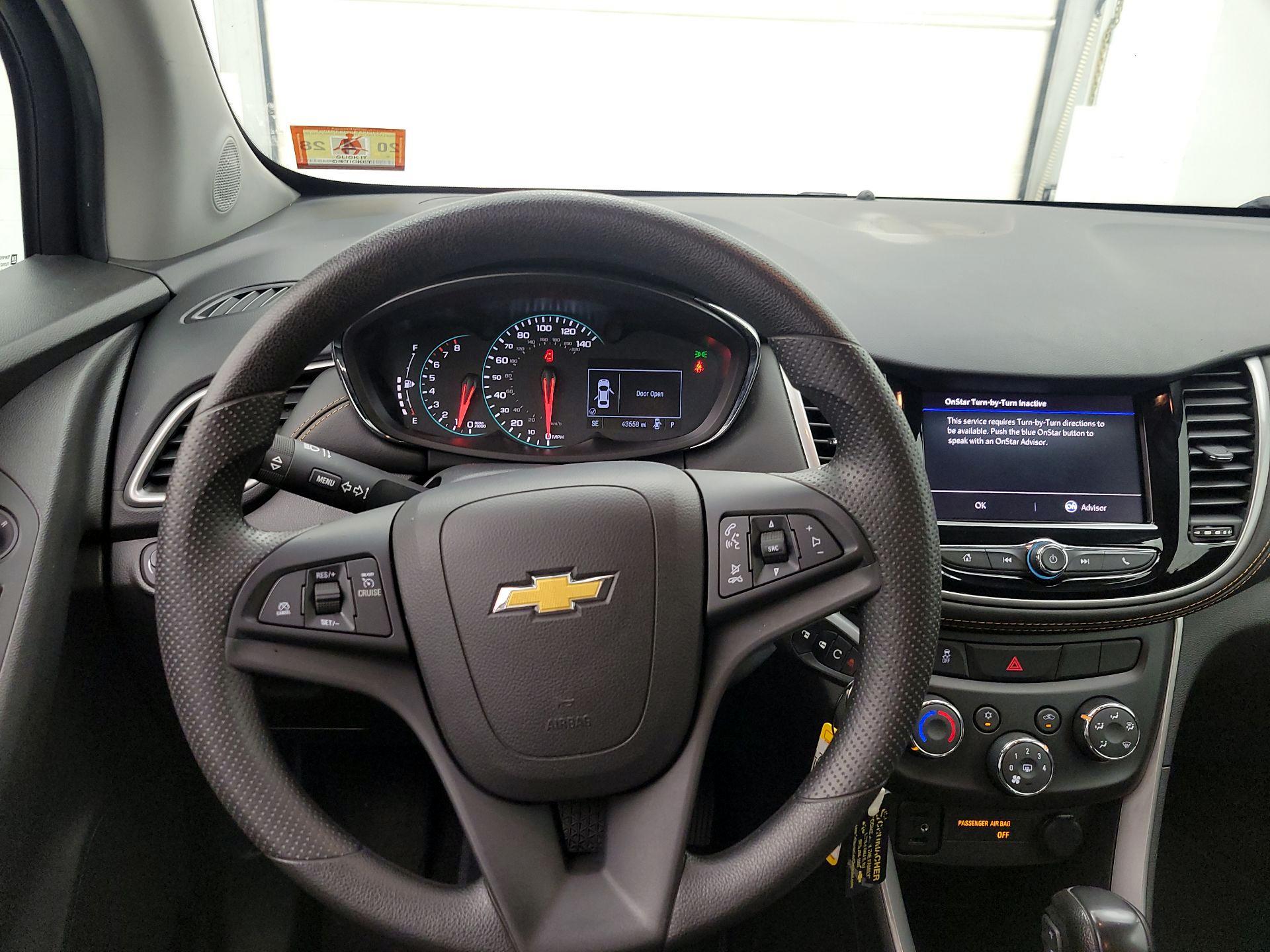 Thumbnail: 2021 Chevrolet Trax - 10