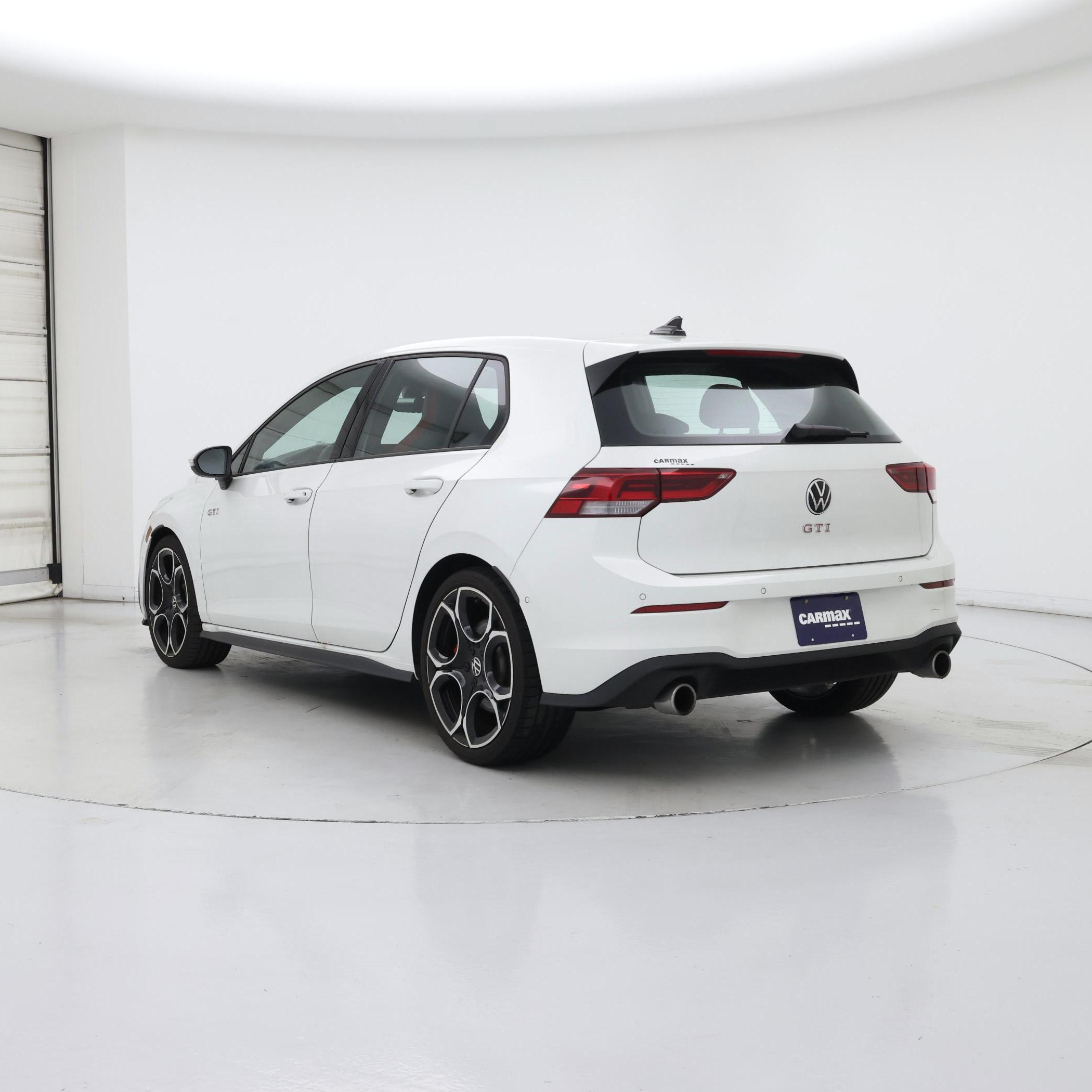 Thumbnail: 2025 Volkswagen Golf - 2