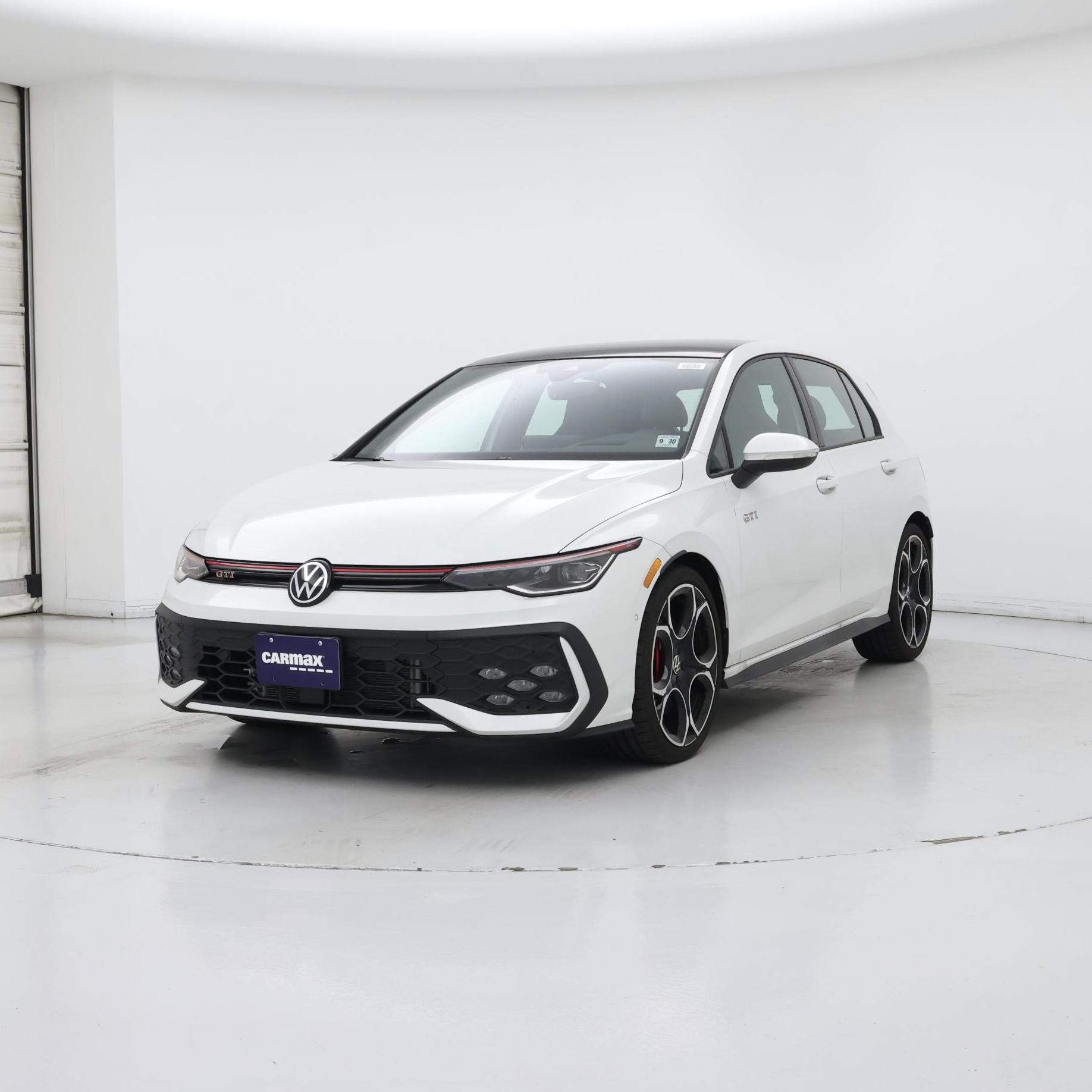 Thumbnail: 2025 Volkswagen Golf - 4