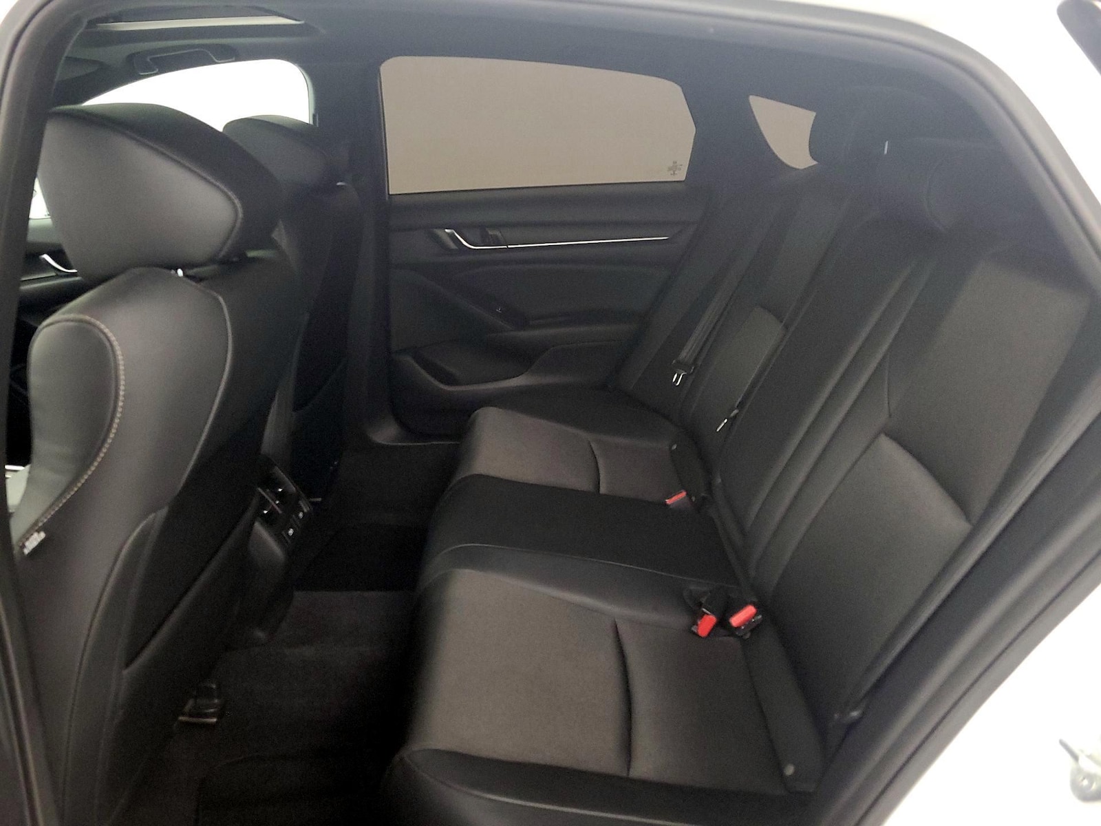 2022 Honda Accord Sport - Photo 22