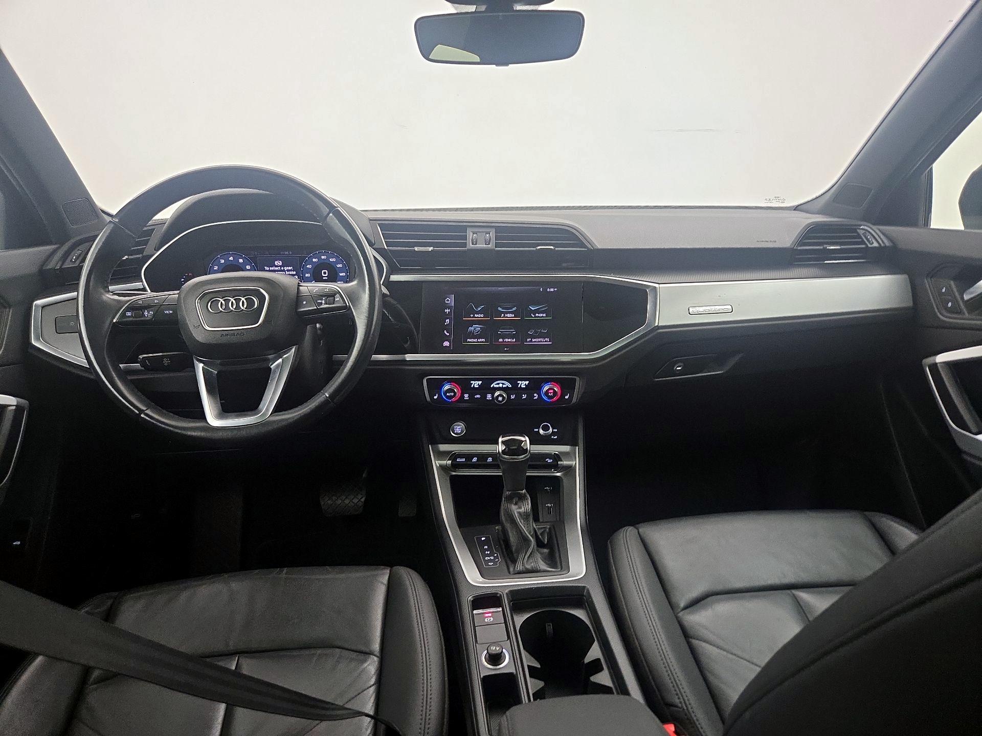 Thumbnail: 2020 Audi Q3 - 9