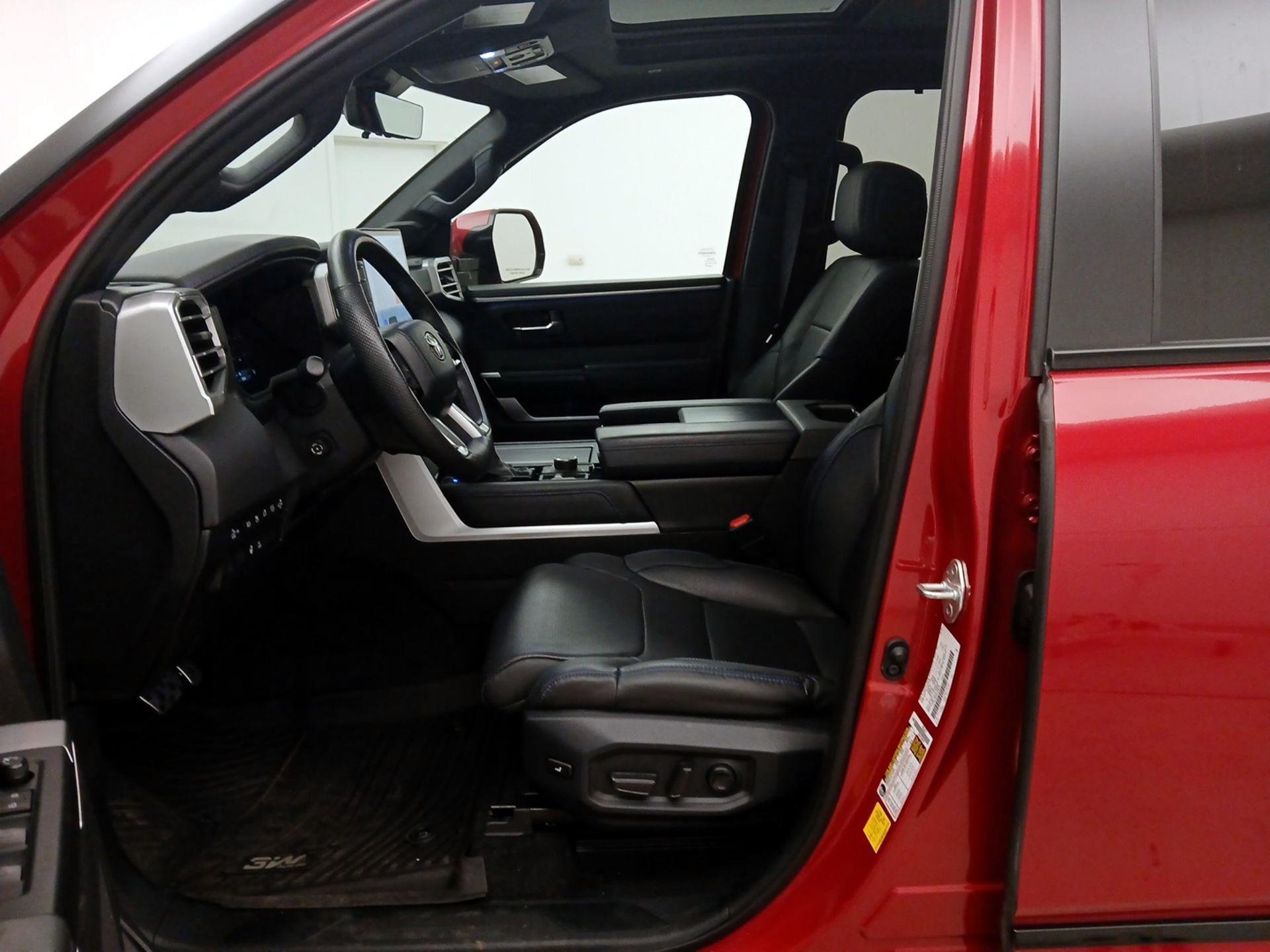 Thumbnail: 2024 Toyota Tundra - 11