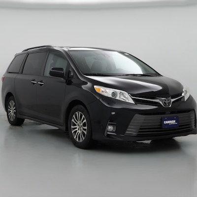 2019 Toyota Sienna XLE